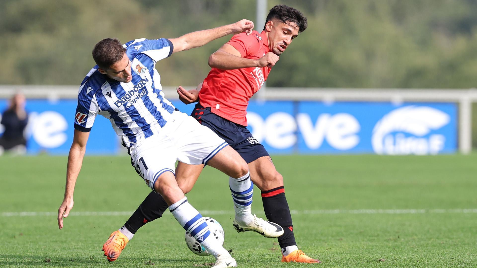 Iker Benito, en el amistoso de Osasuna contra la Real Sociedad en Zubieta