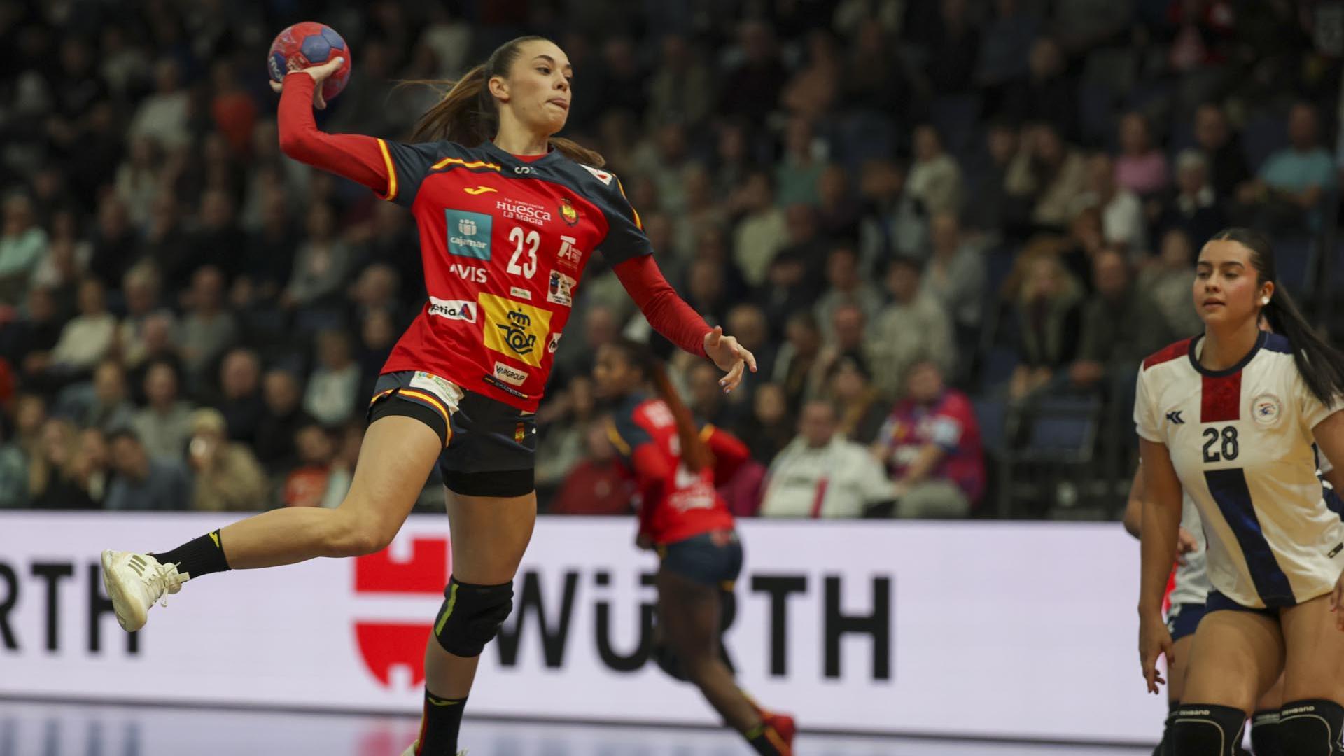Las Guerreras comienzan con buen pie el Mundial