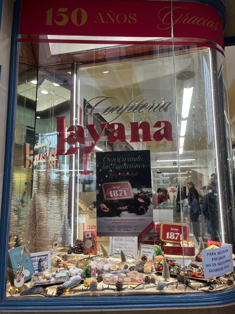 Escaparate de la Confitería Layana