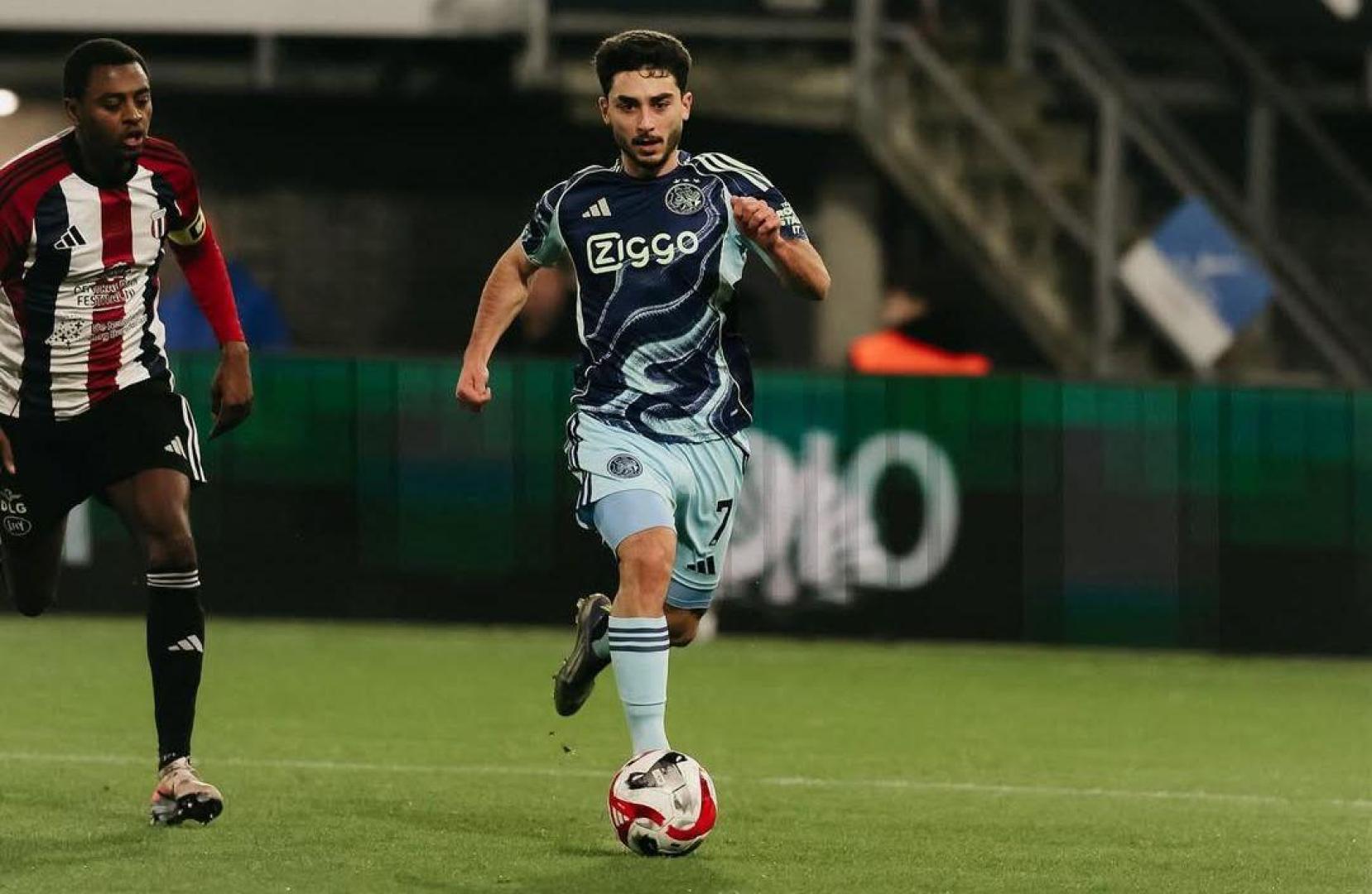 Raúl Moro, en un partido con el Ajax de esta temporada