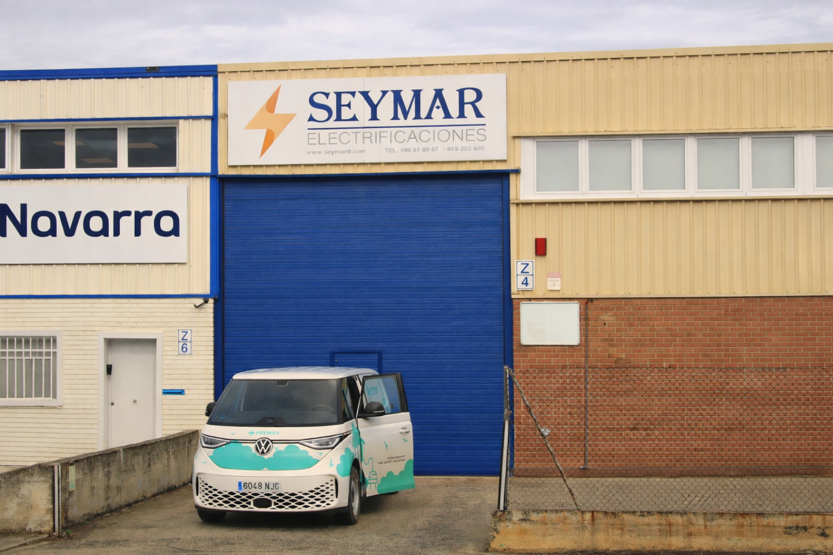 Exterior de instalaciones de Seymar, en el polígono Noáin- Esquíroz