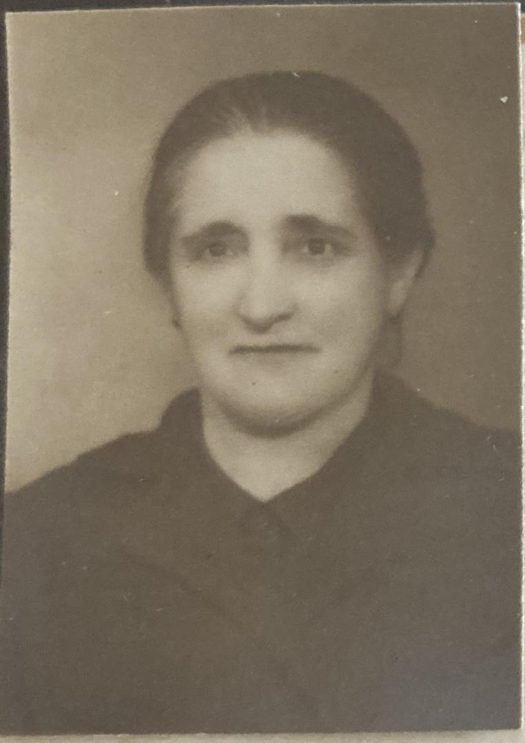 Elvira Turumbay Sainz.