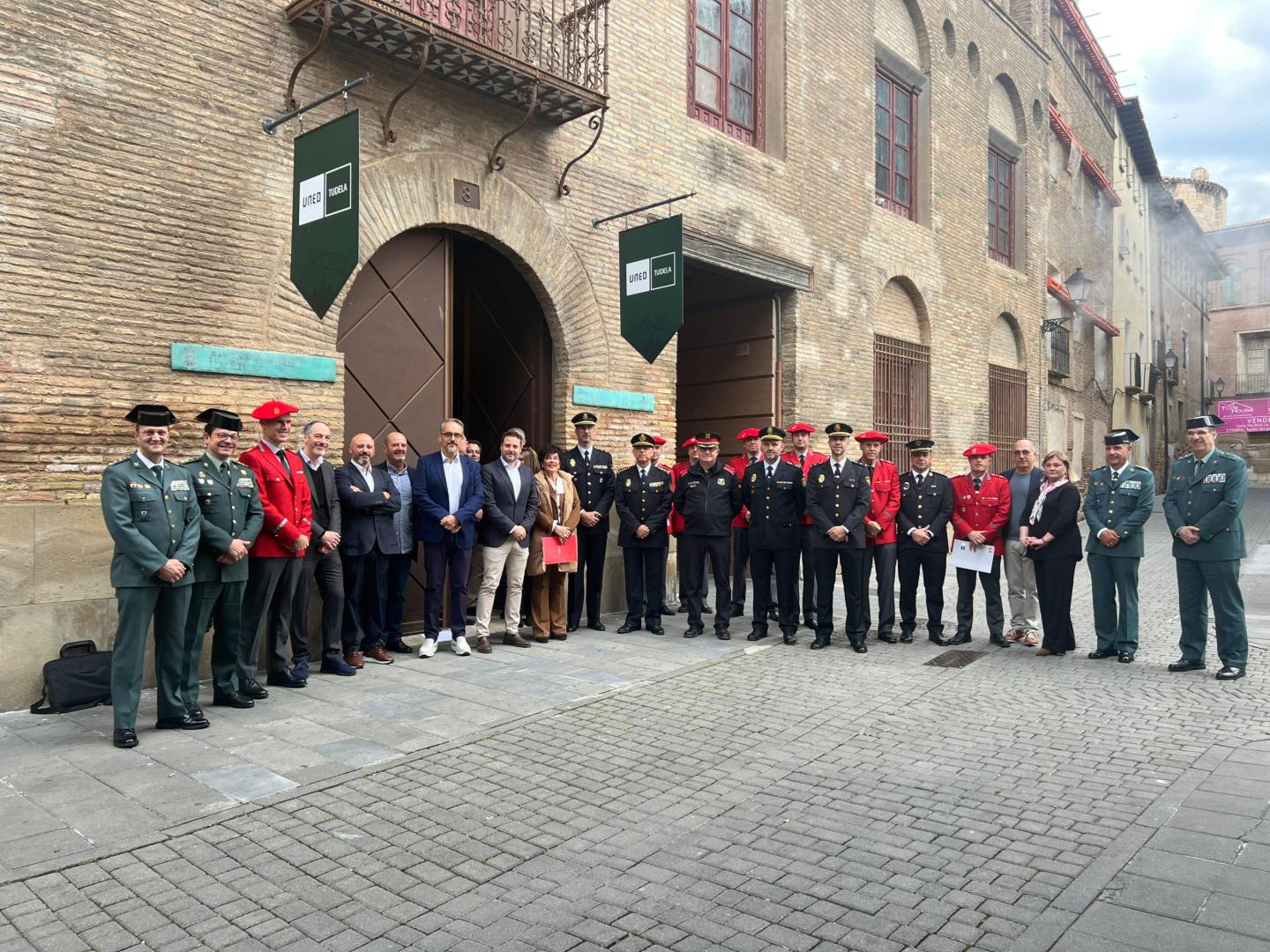 Varios de los participantes en el congreso celebrado en la UNED de Tudela