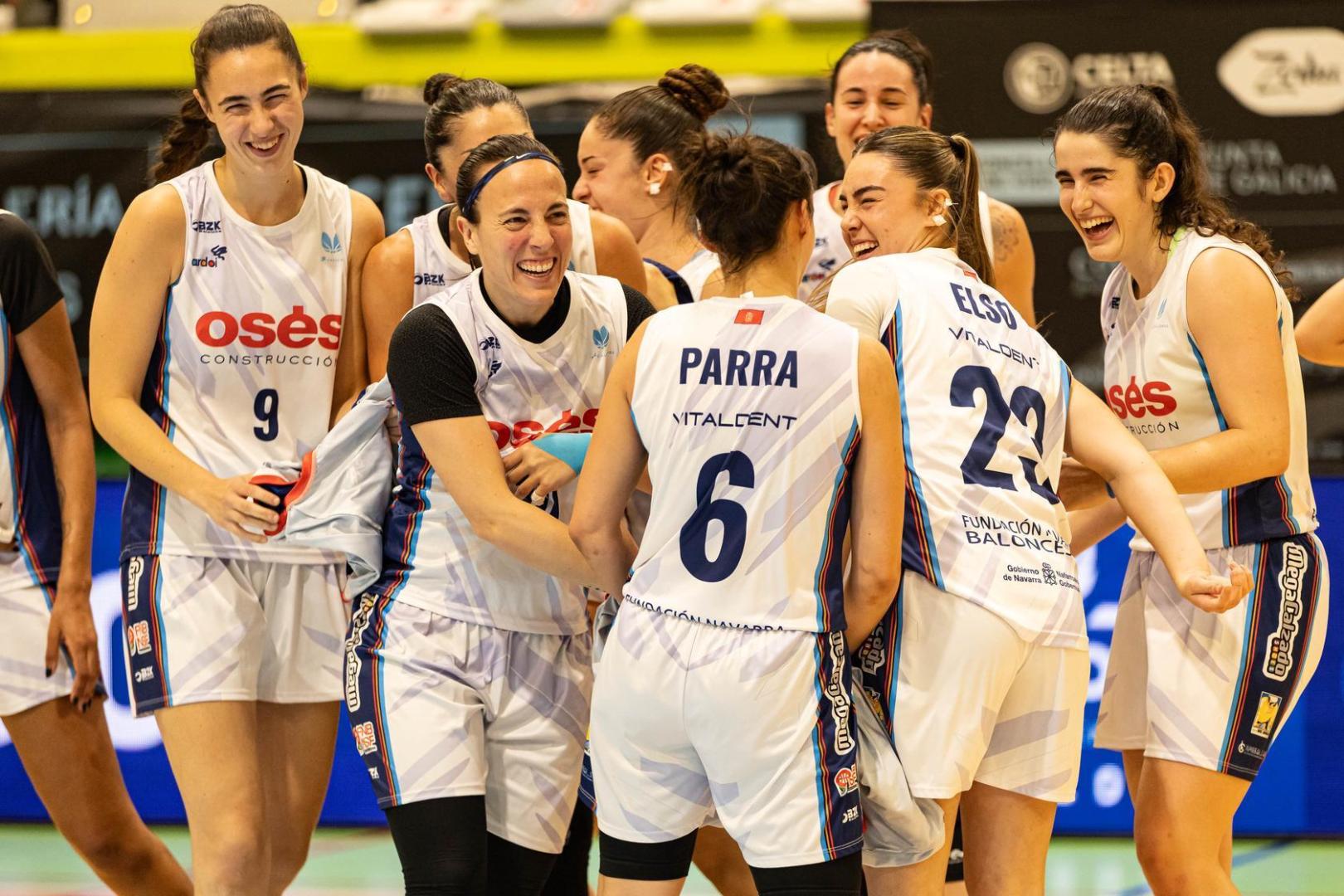 El Osés celebra el triunfo en Navia
