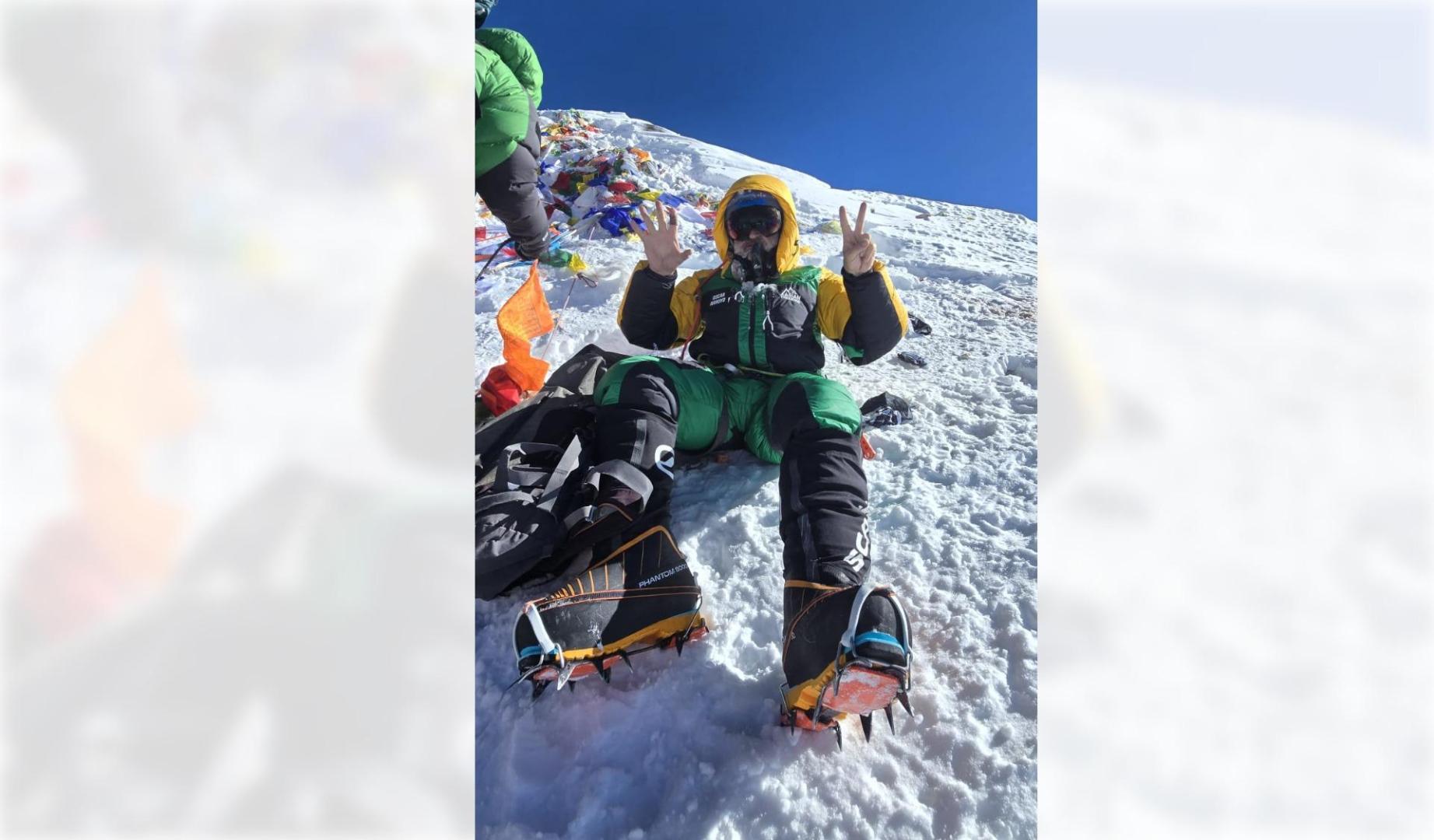 Óscar Arroyo Úbeda, montañero de Zizur, en los 8.848 metros del Everest el pasado día 20 de mayo