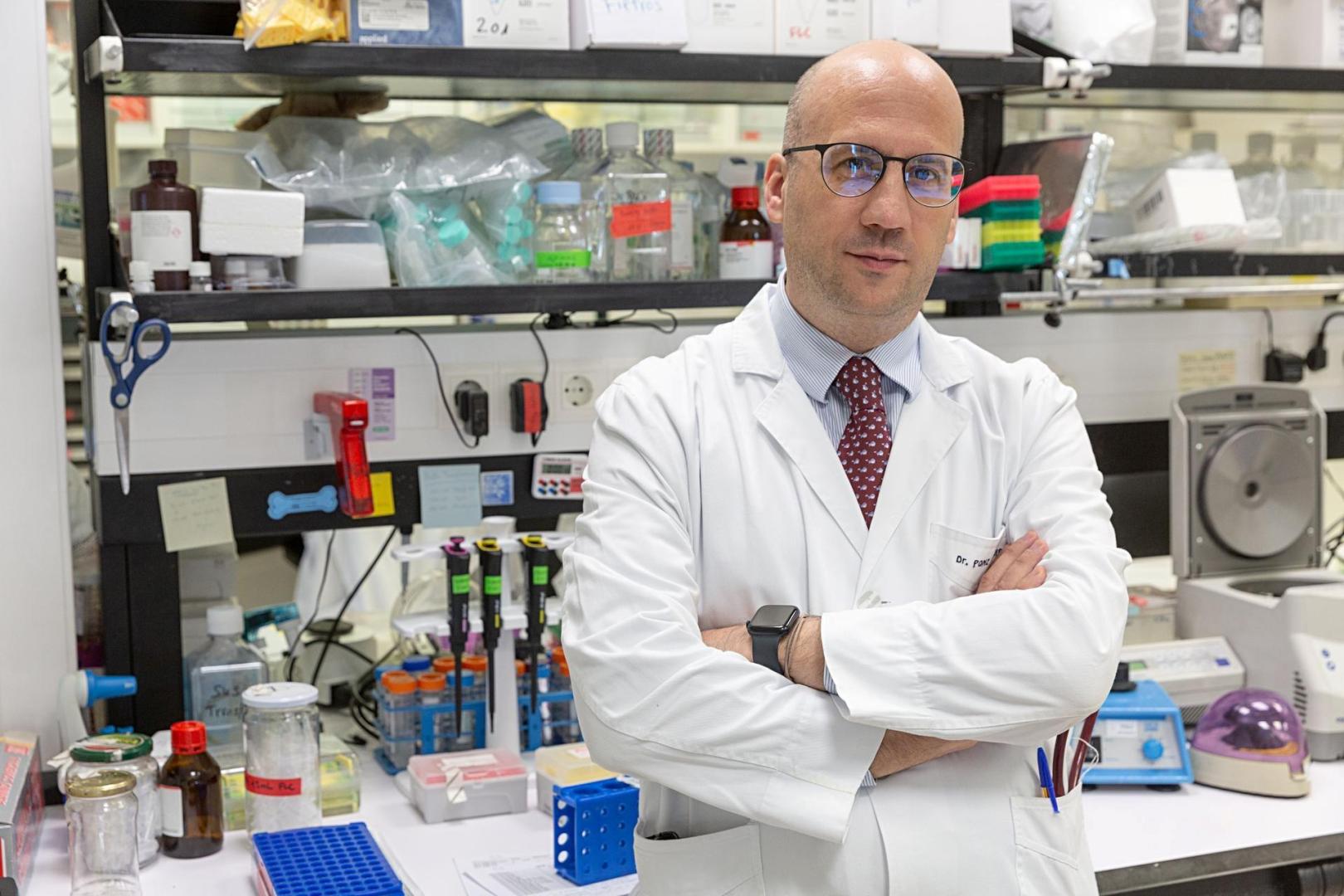 El doctor Mariano Ponz, oncólogo médico del Área de Cáncer de Hígado y Páncreas del CCUN.