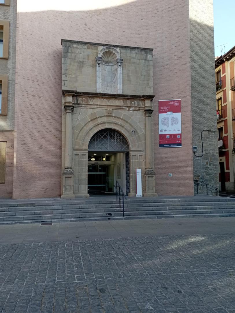 Aprende alemán, euskera, francés, inglés o italiano en la Escuela Oficial de Idiomas de Pamplona, con títulos oficiales y matrícula desde 105,64 euros