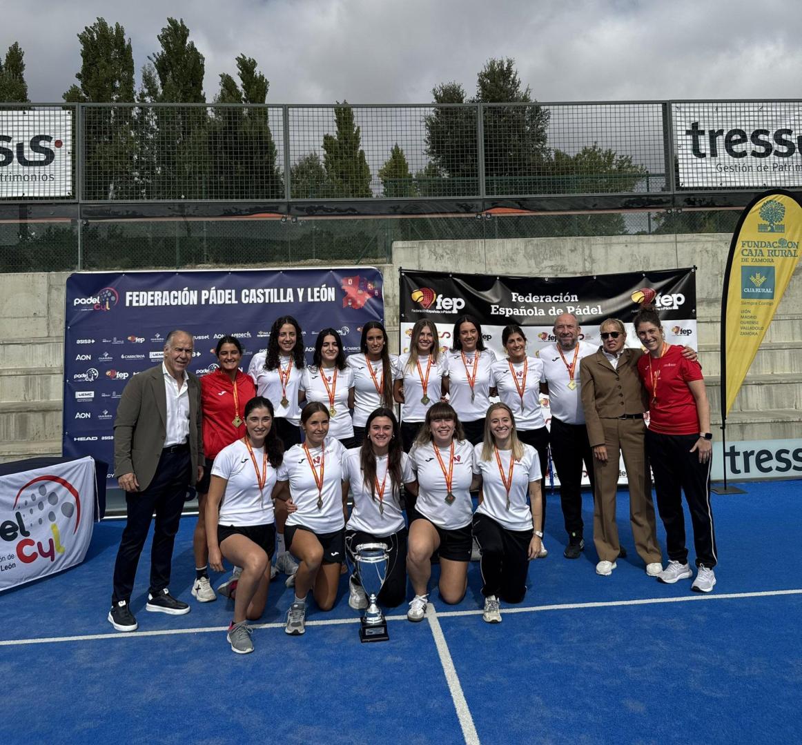 Las representantes navarras consiguieron vencer en la final de este domingo a la selección gallega.