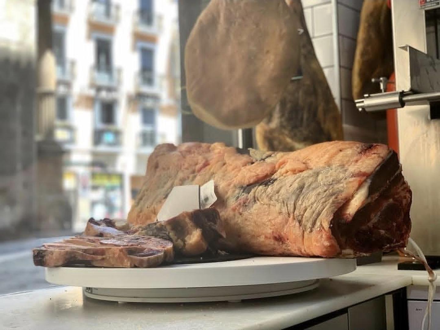 Comprar en Carnicerías Azcona-Zaraitzu es garantía de frescura, calidad y elaboración propia
