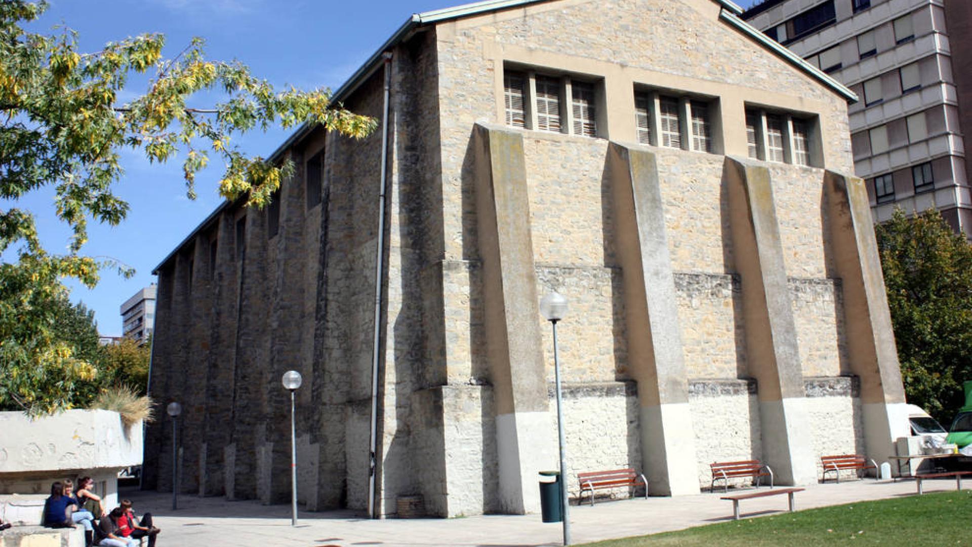 El Ayuntamiento realizará varias reformas en el frontón López