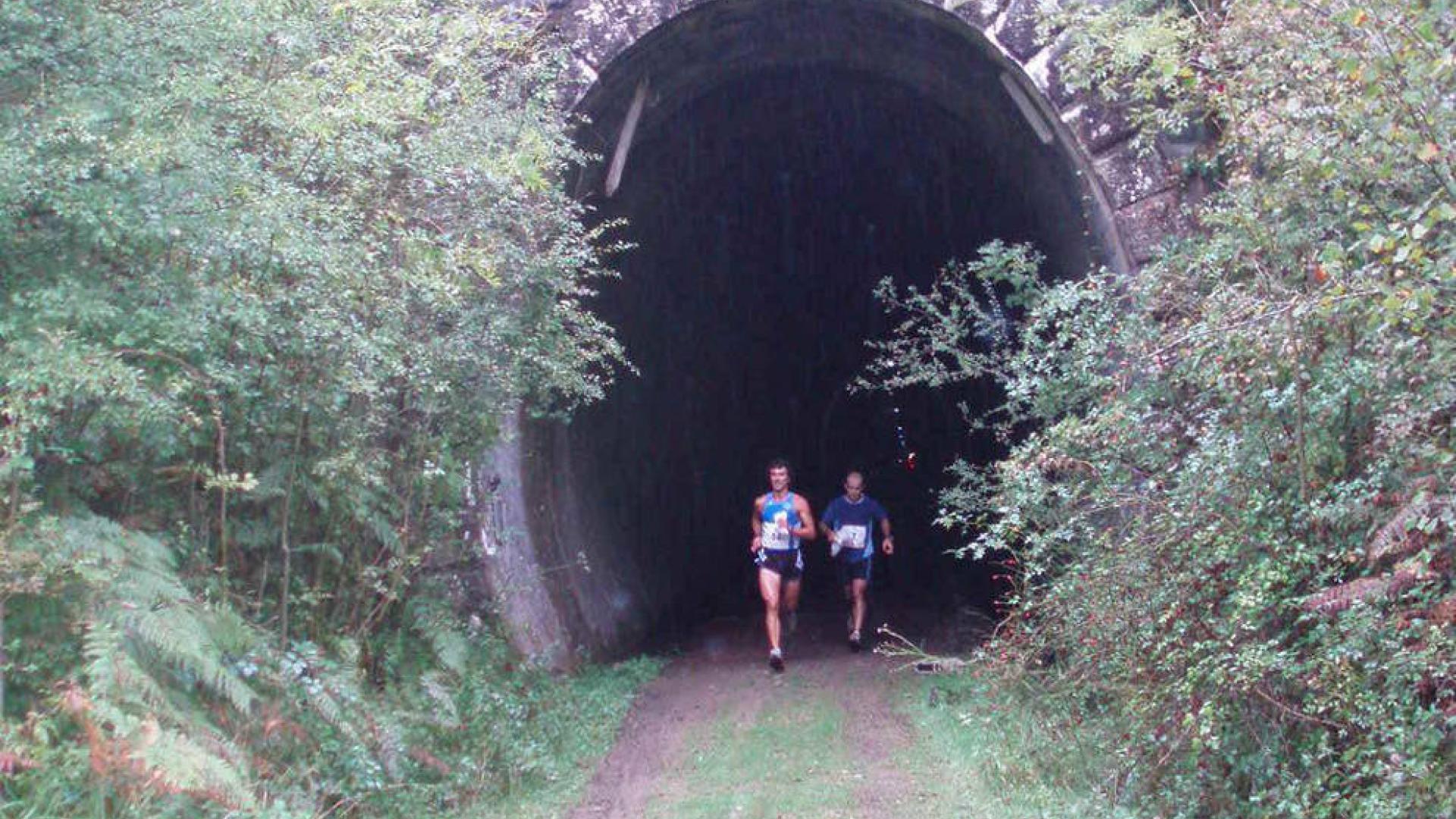 El túnel de Uitzi seguirá cerrado en Semana Santa por desperfectos