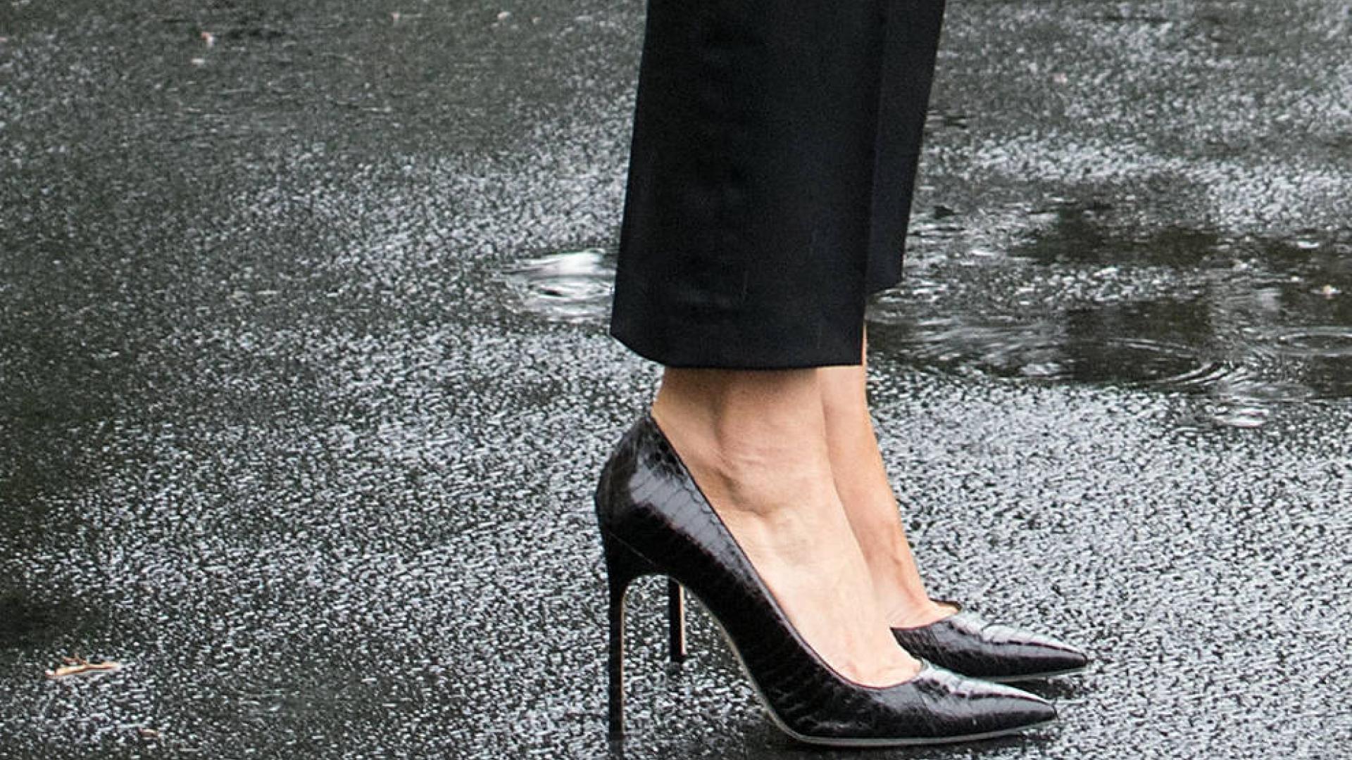 Los tacones de Melania causan revuelo en plena catástrofe por el huracán Harvey
