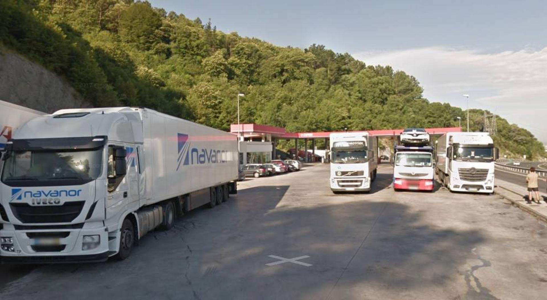 Fallece un camionero en Oiartzun al ser atrapado por su propio vehículo