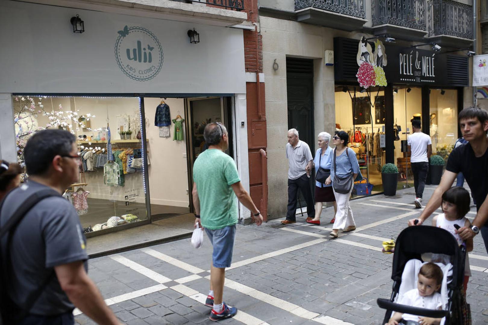 'Arranca' la primavera para el comercio del Casco Viejo de Pamplona