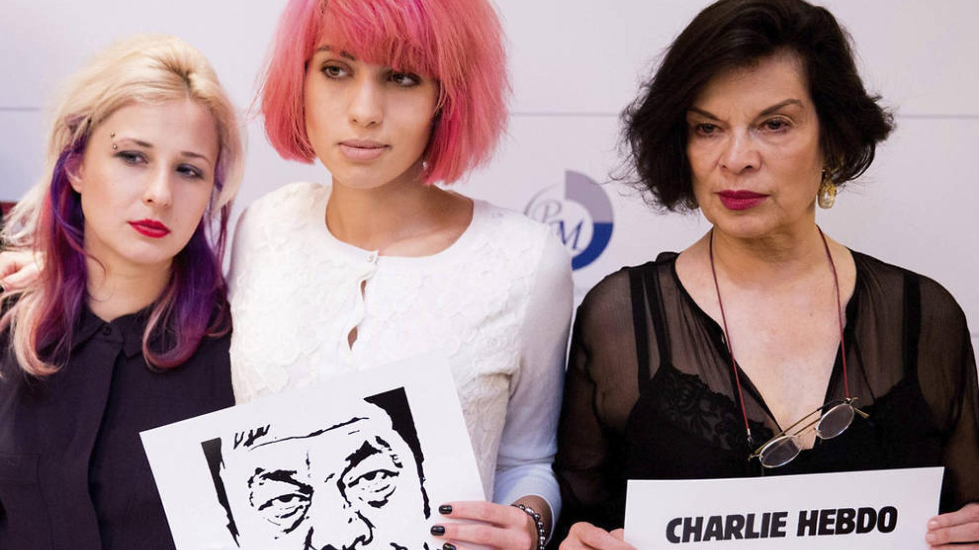 Las Pussy Riot defienden en Berlín el derecho a la sátira
