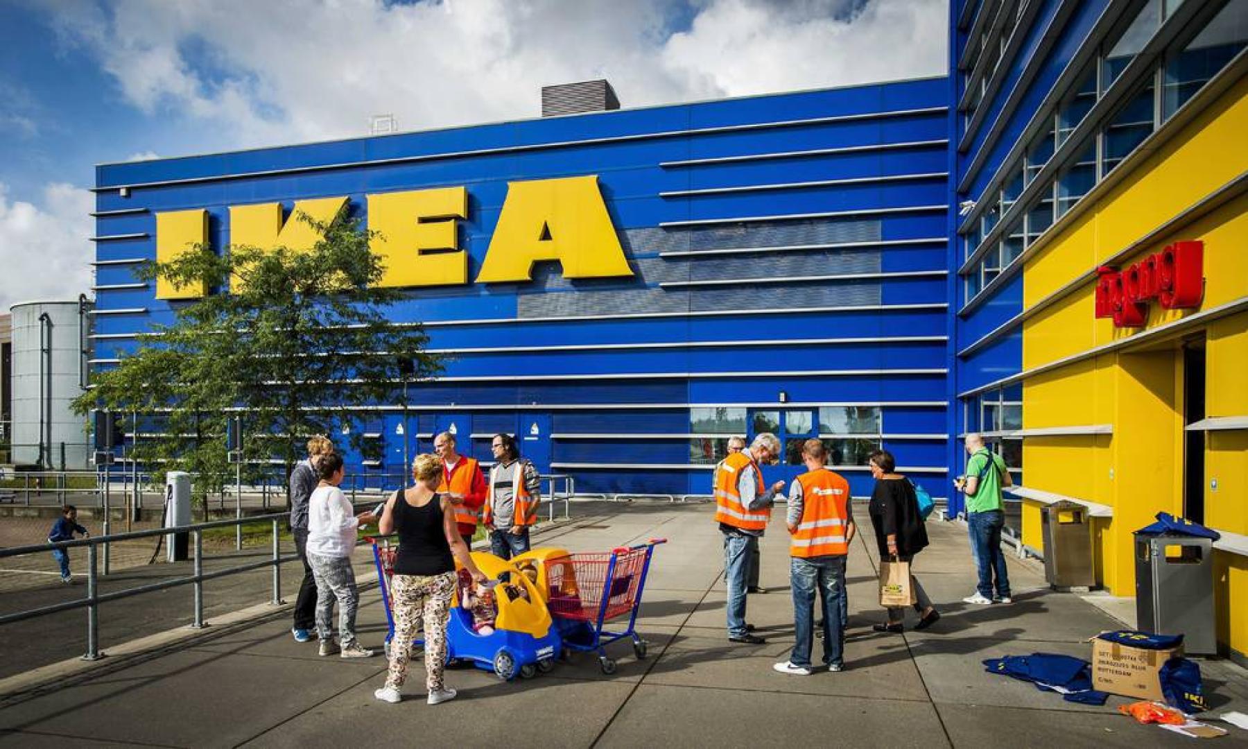 Bruselas investiga si Holanda permitió a IKEA pagar menos impuestos