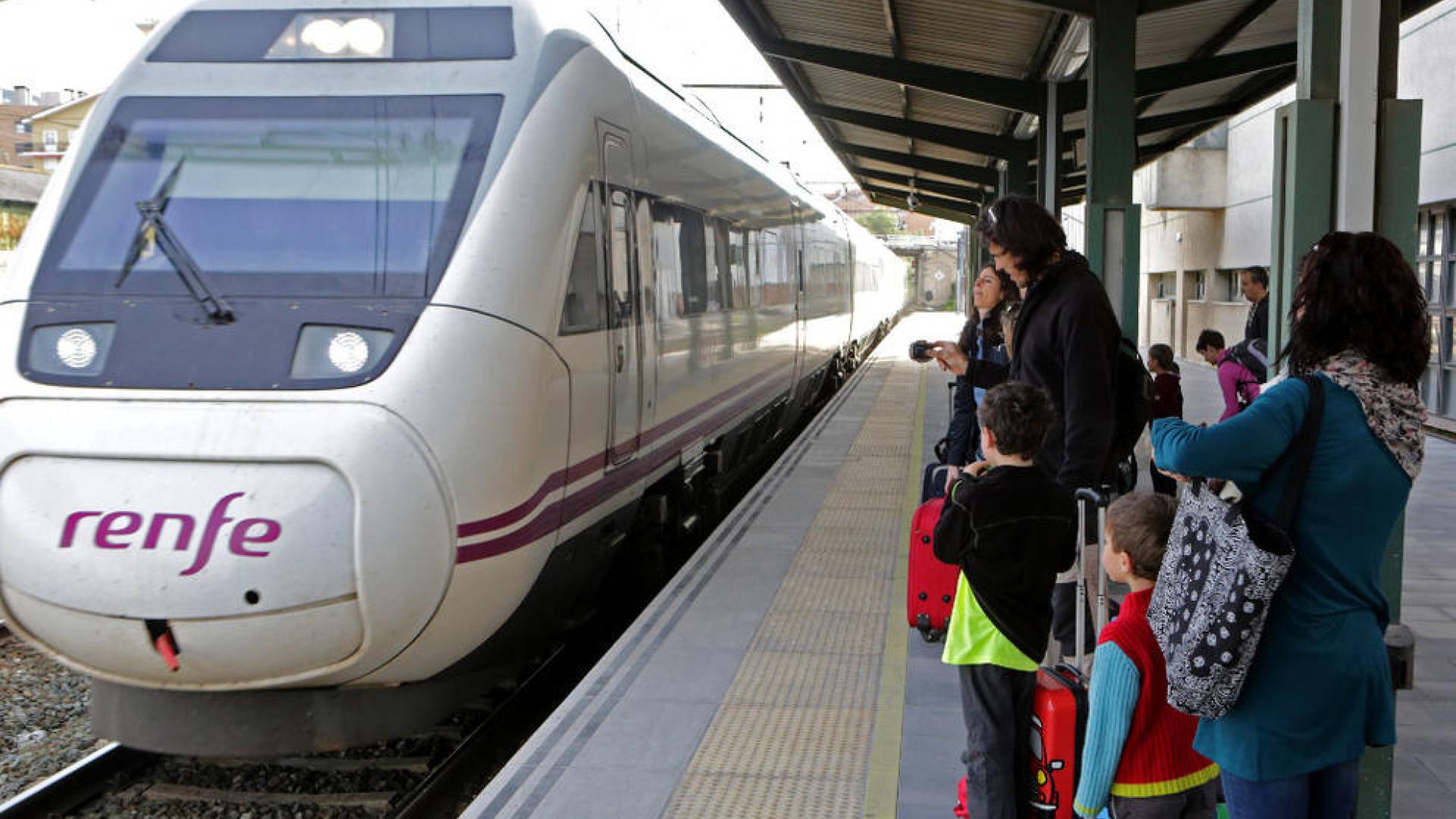 El Alvia Pamplona-Madrid marca récord de viajeros con 411.647 en un año