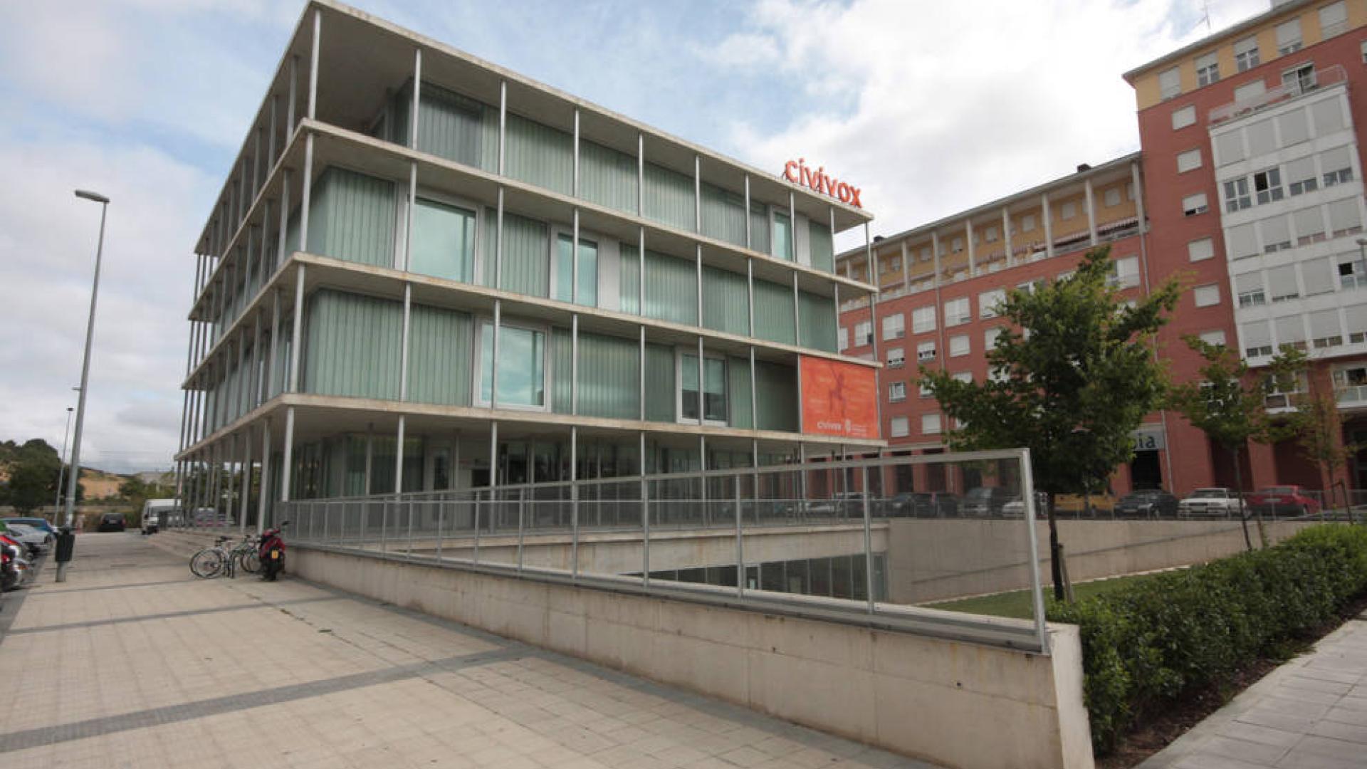 Cierran la biblioteca del civivox San Jorge por fallos en la calefacción