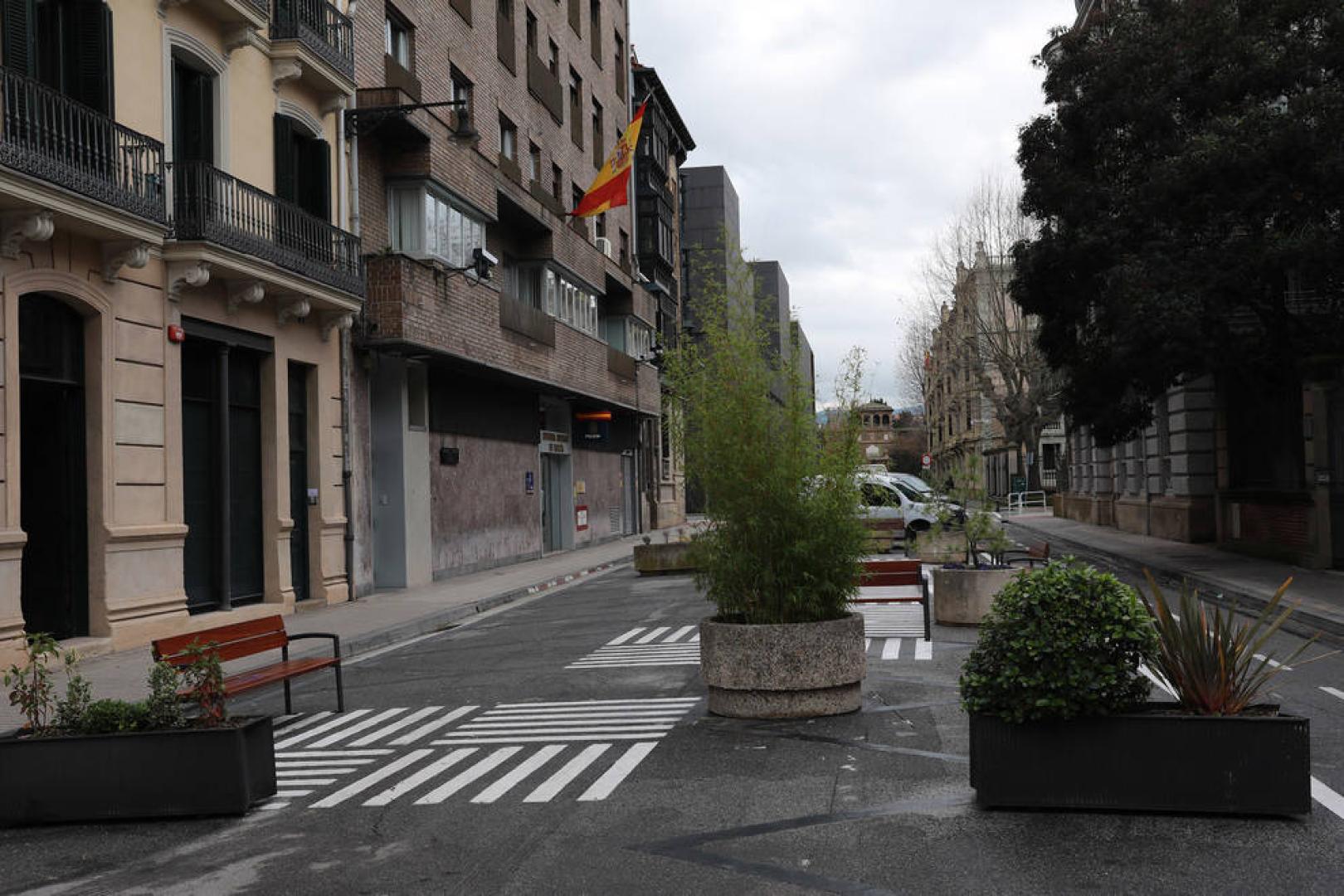 El Ayuntamiento y la Policía Nacional acuerdan cambios en la calle General Chinchilla