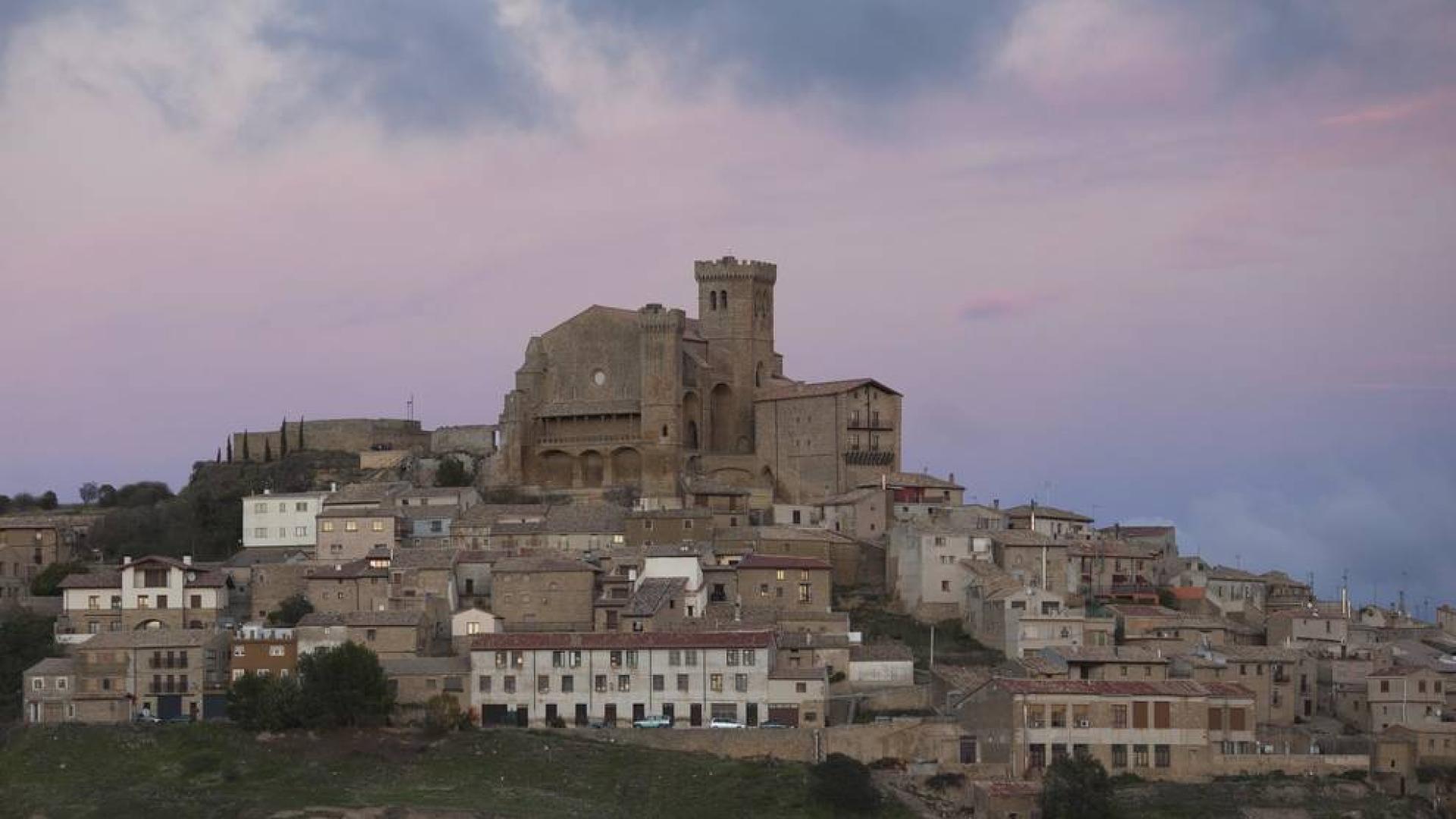 Vista general de la localidad de Ujué, en Navarra