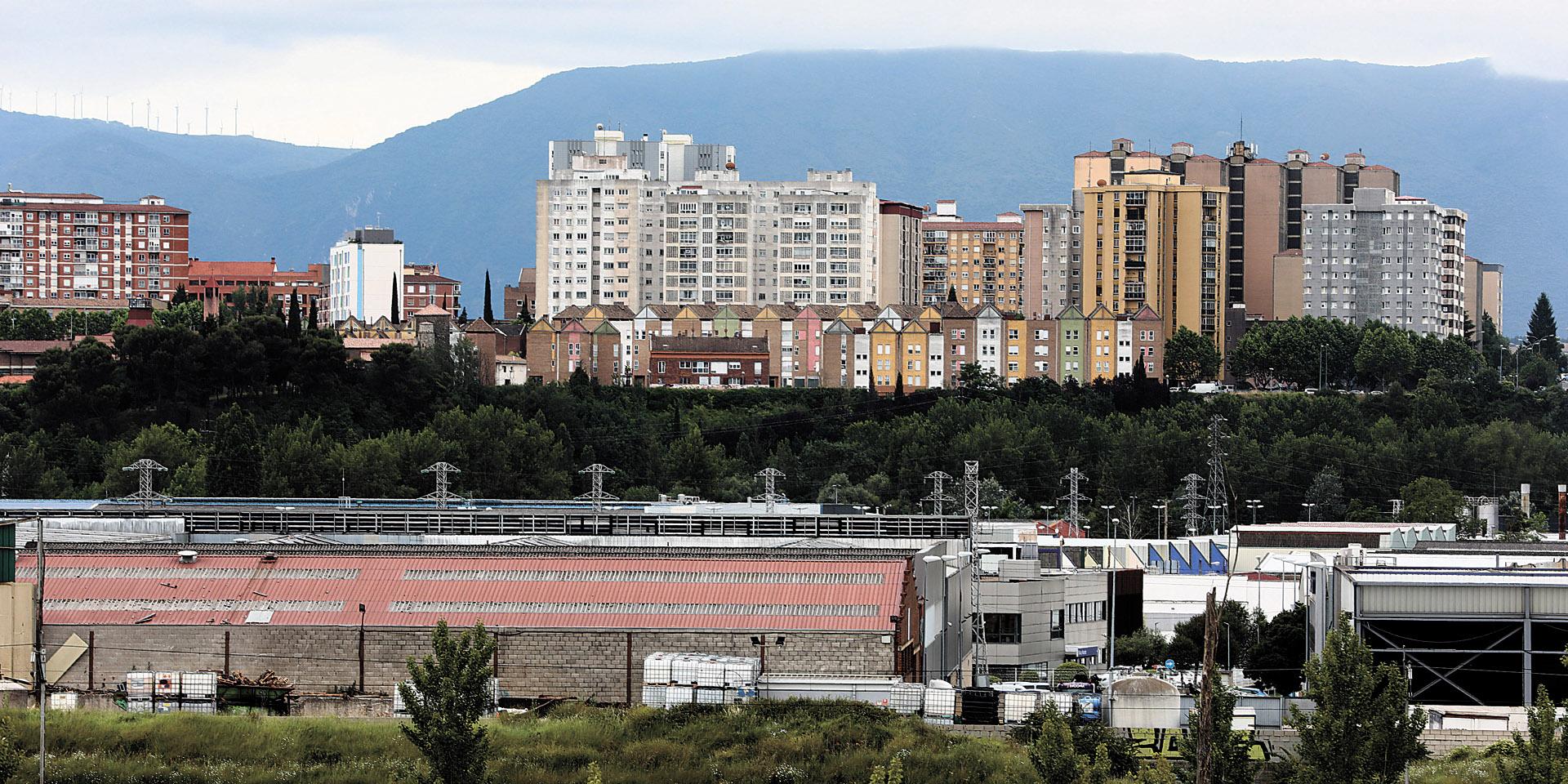 Vista de archivo de Barañáin desde el polígono de Landaben