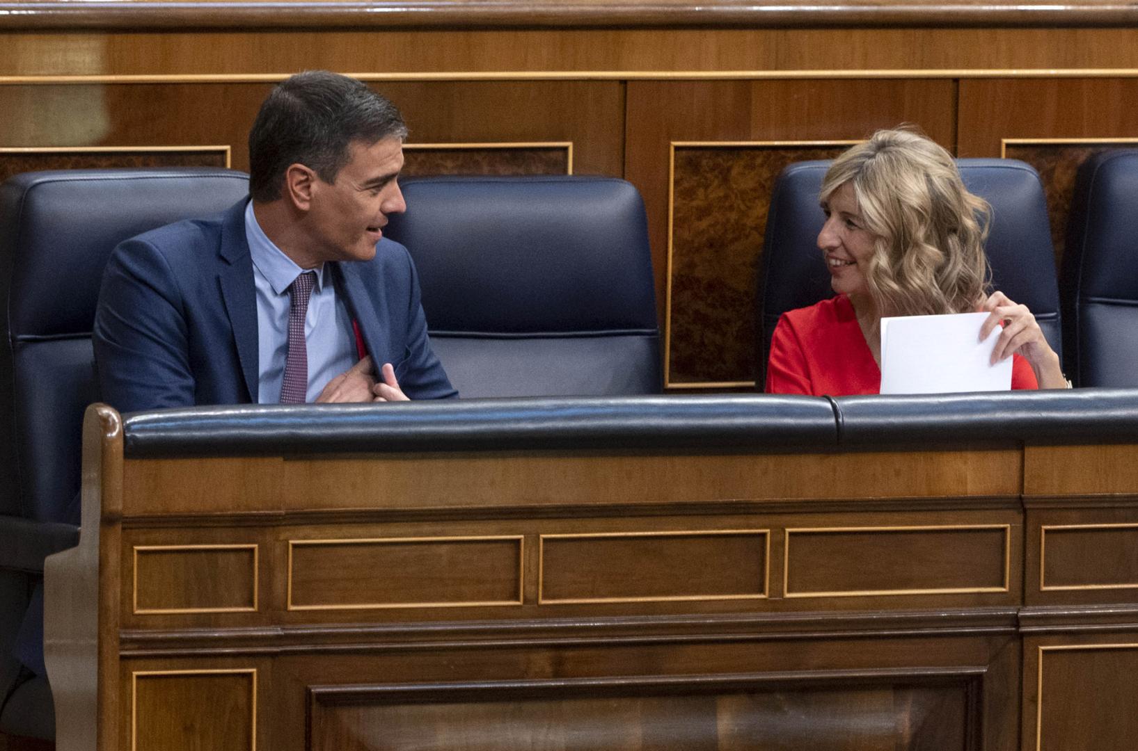Pedro Sánchez y Yolanda Díaz, este jueves en el Congreso