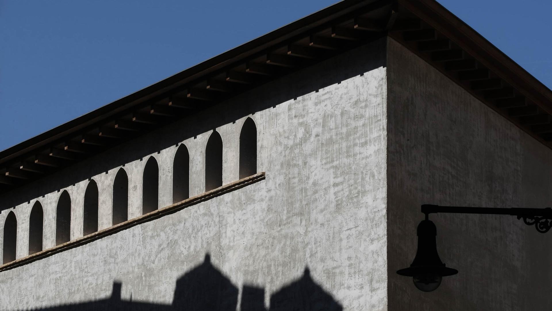 Detalle de la fachada del Palacio de Condestable, en Pamplona