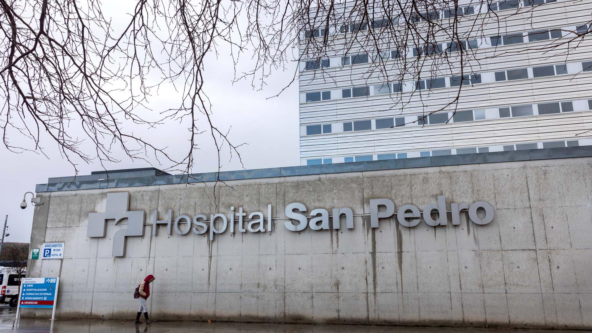 Fachada del hospital San Pedro de Logroño