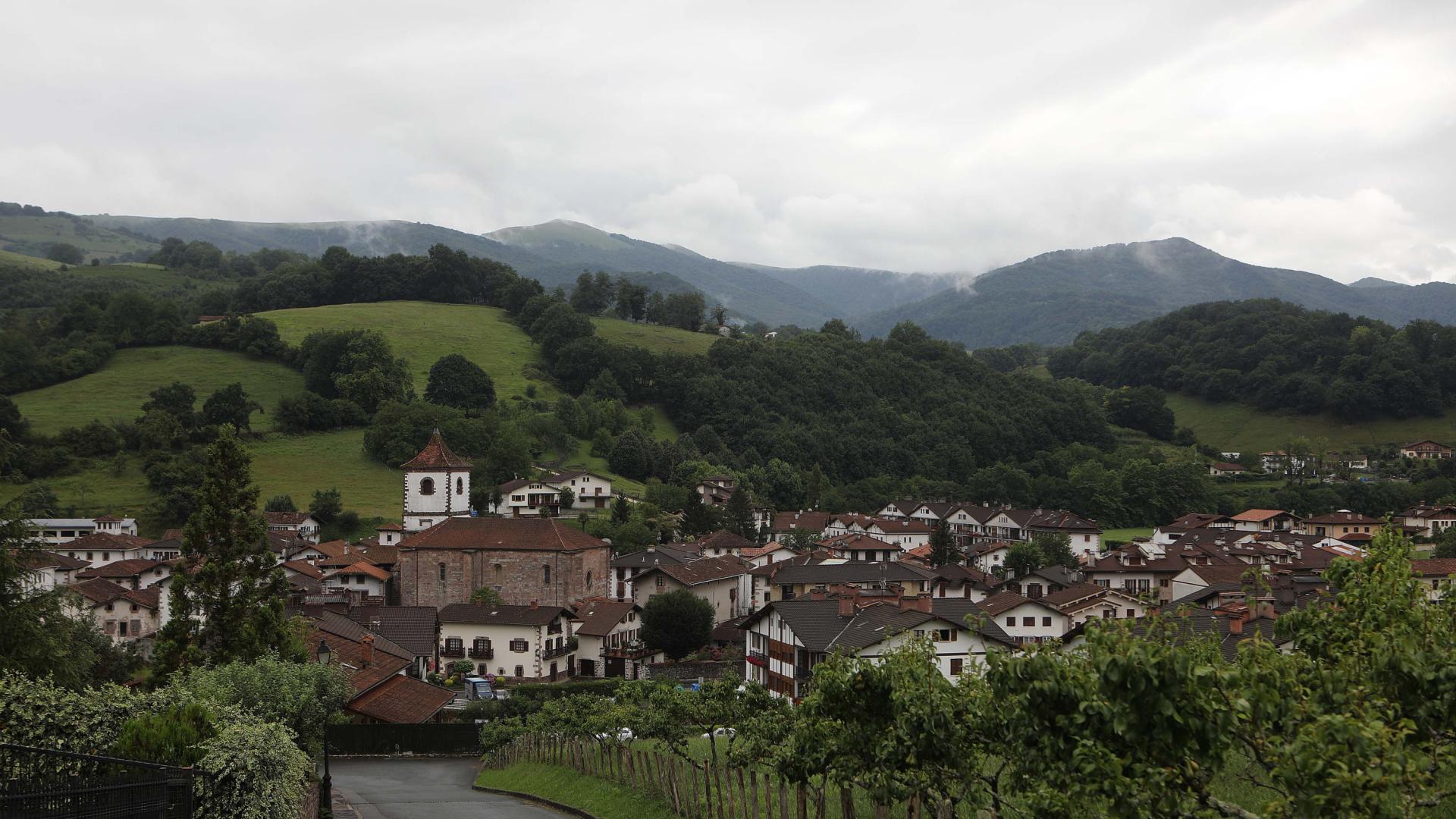 Panorámica del centro urbano de Santesteban