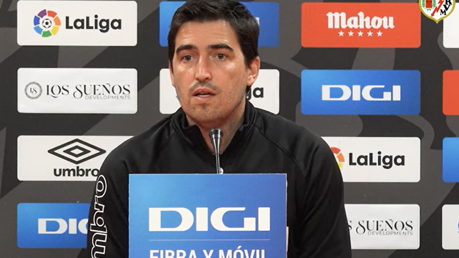 Andoni Iraola, este jueves en su comparecencia previa al partido ante Osasuna