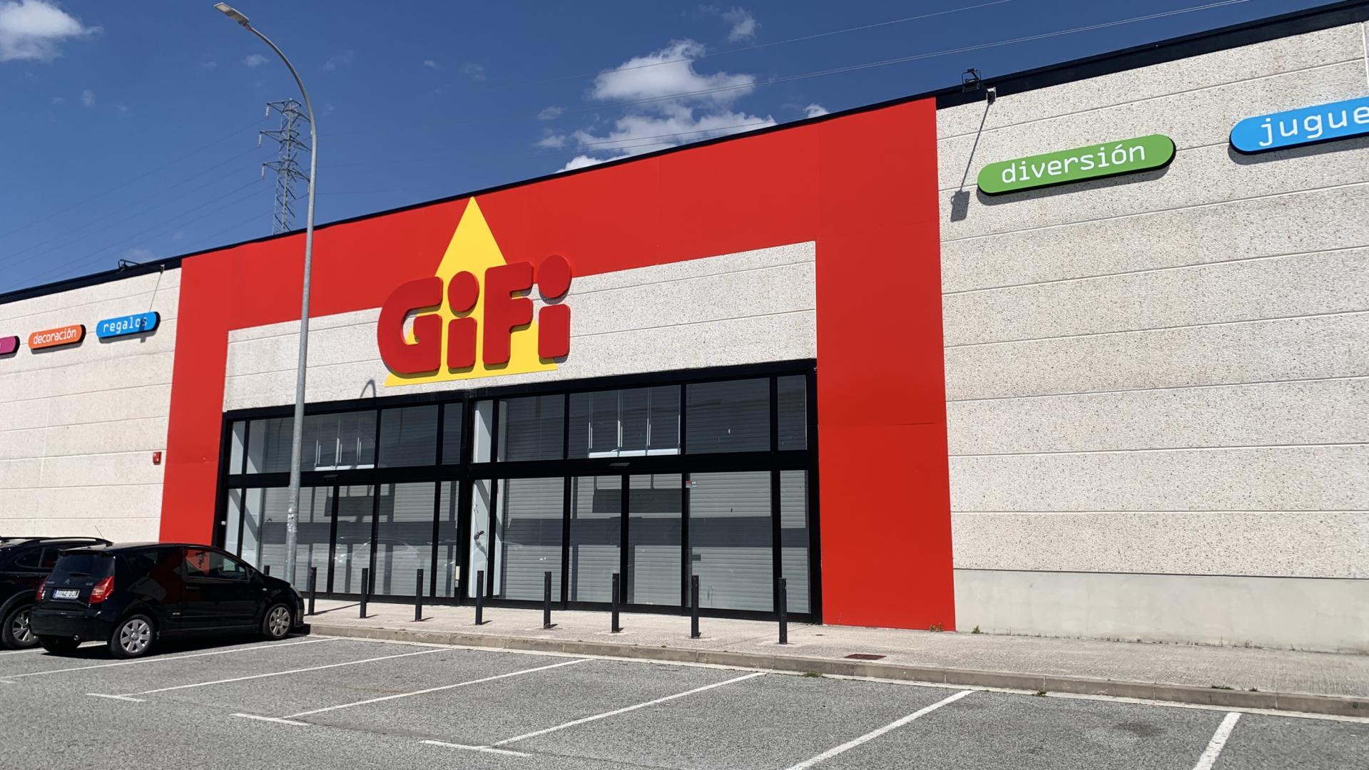 La tienda de Gifi está situada en el polígono comecial Galaria