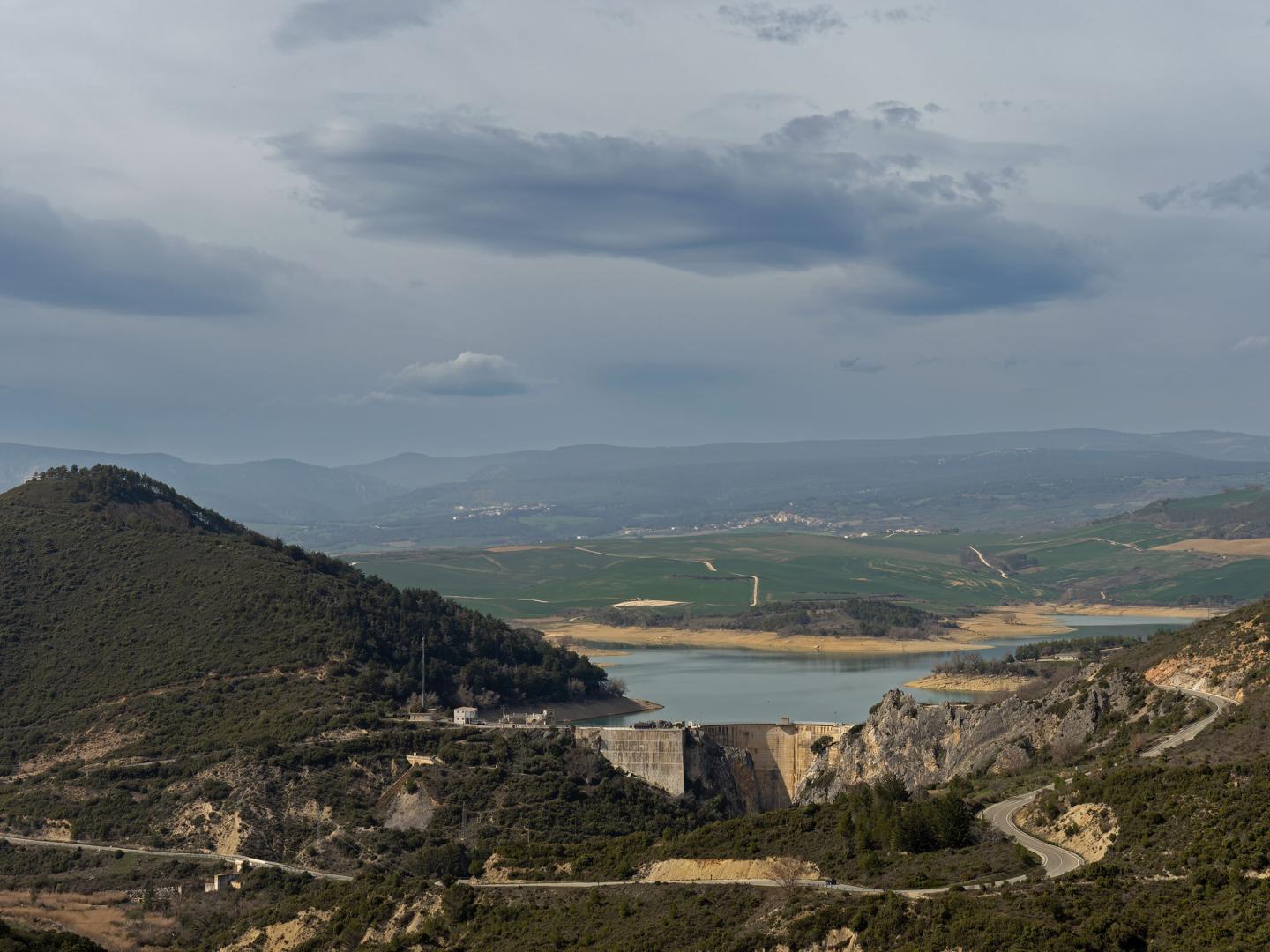 *A:MONTXO A.G.
*F: 2023-03-22
*L: EMBALSE DE ALLOZ (ALTO DE ARRADIA)
*T: PANTANO DE ALLOZ
*P: