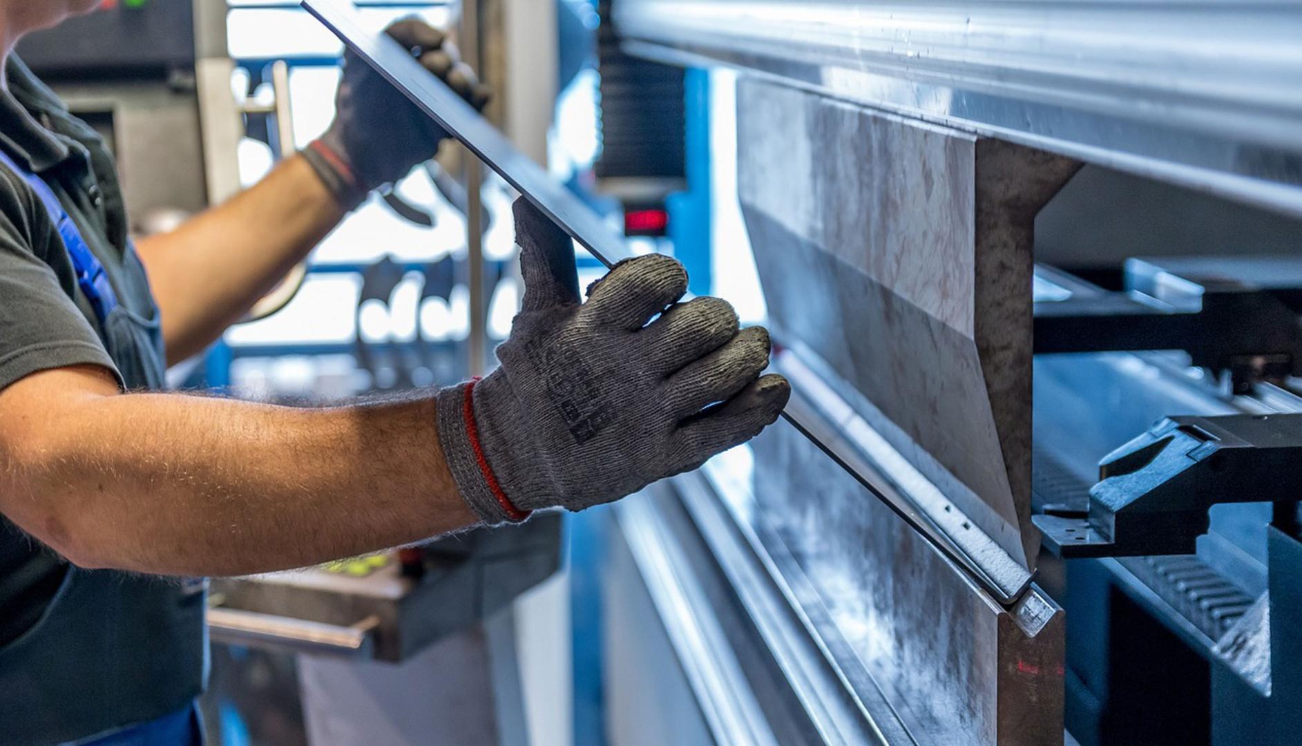 Las ayudas a proyectos piloto de reducción de la jornada laboral están dirigidas al impulso de la mejora de la productividad en pymes industriales