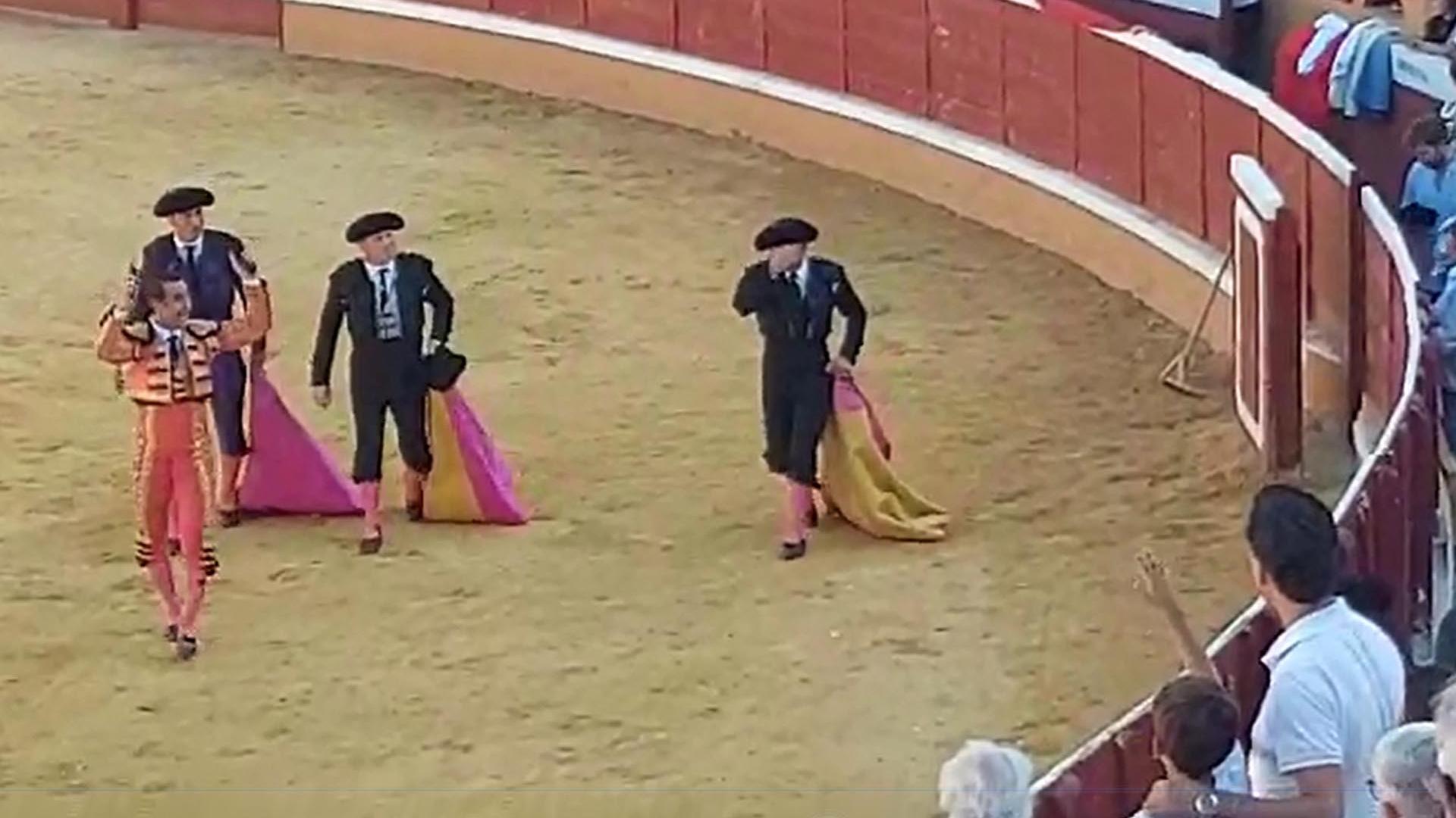 'El Fandi' corta las dos orejas al primero de la tarde en la corrida del 29 de julio en Tudela