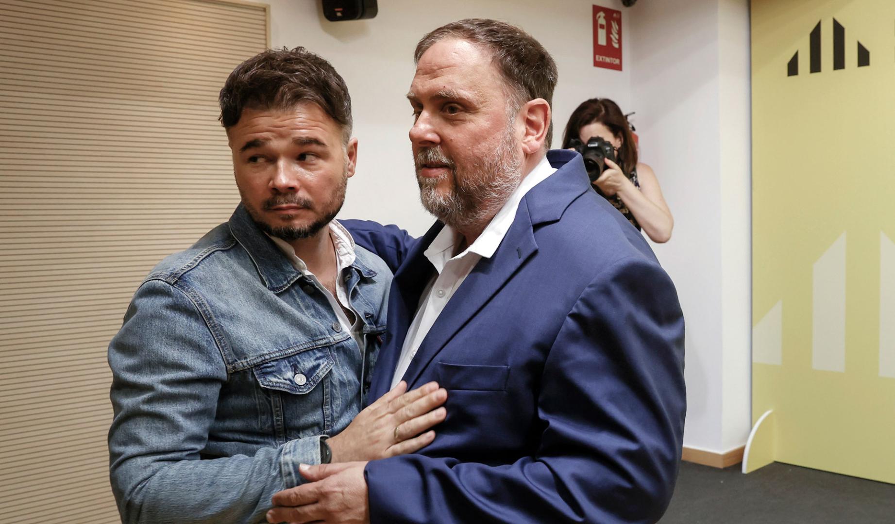 El líder de ERC, Oriol Junqueras, y el diputado republicano Gabriel Rufián