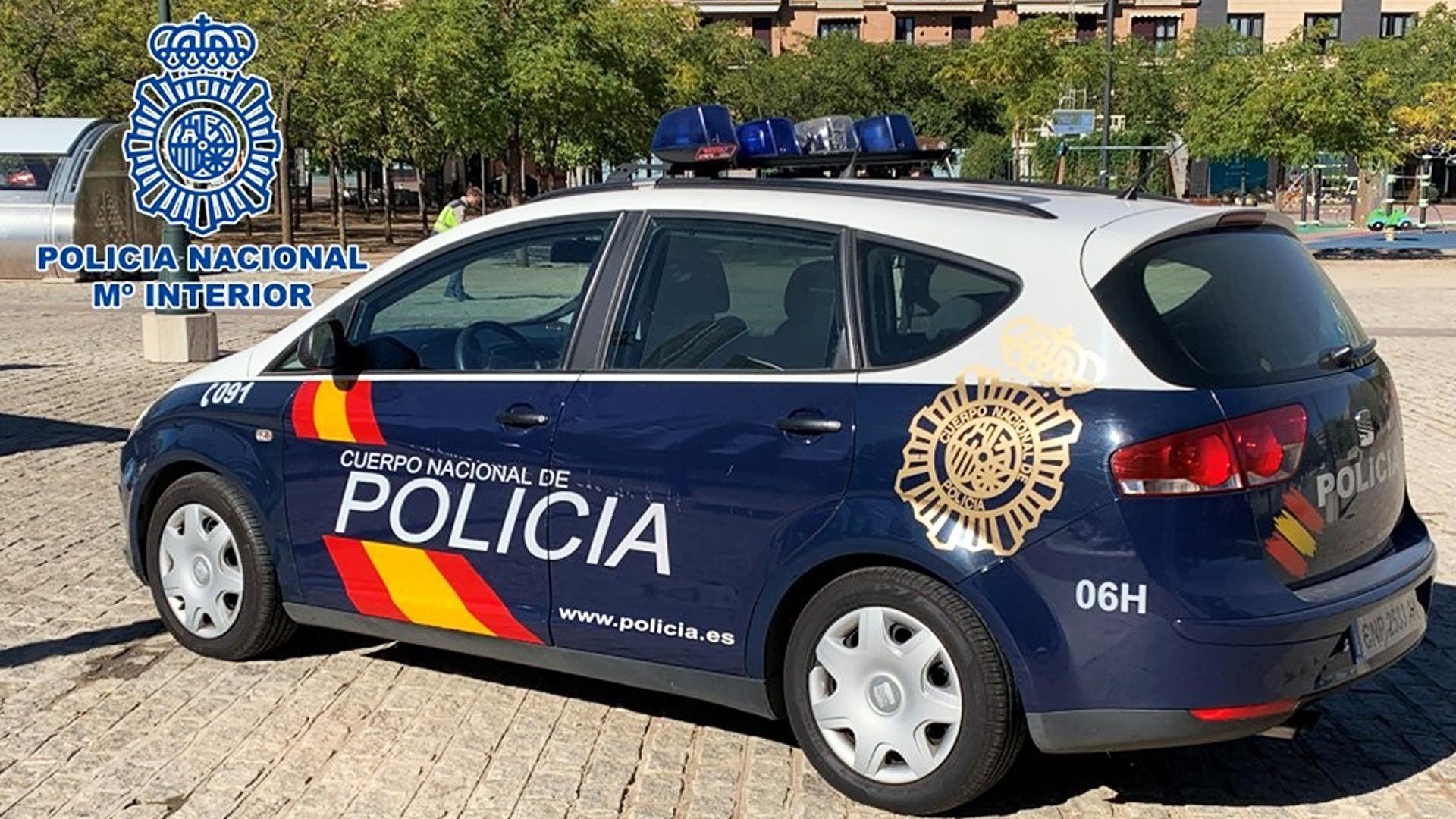 Coche patrulla de la Policía Nacional