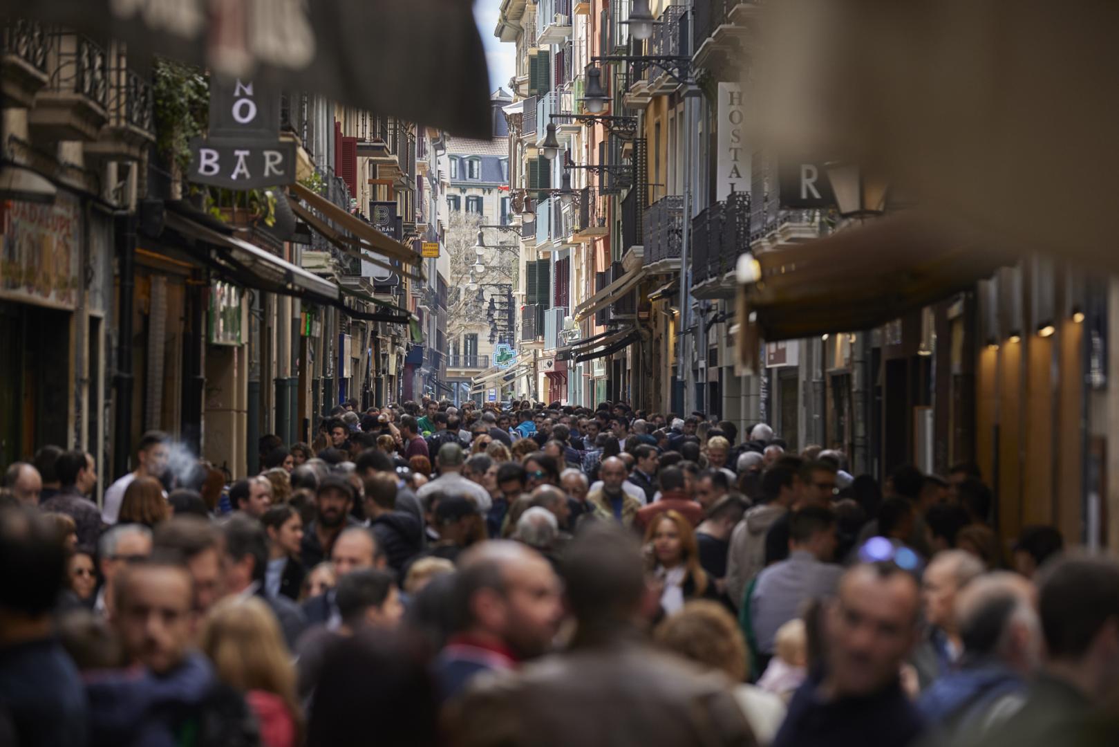 Imagen de la calle San Nicolás de Pamplona  donde hay 20 bares en 200 metros