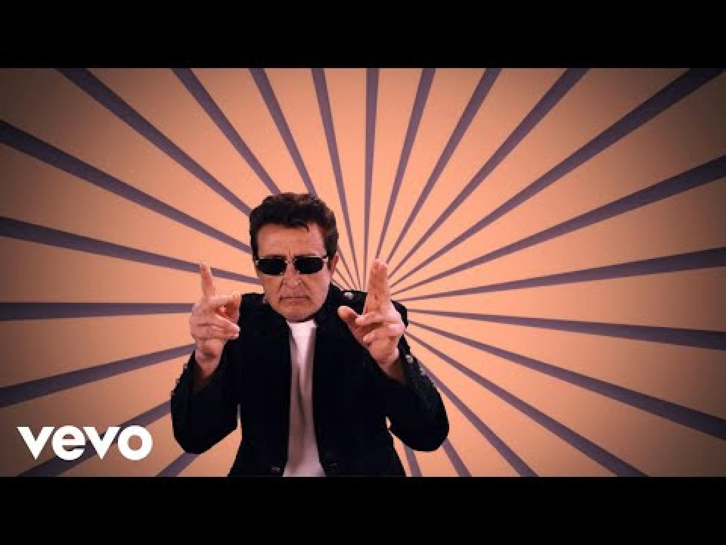 'Un poco de amor' de Manolo García.