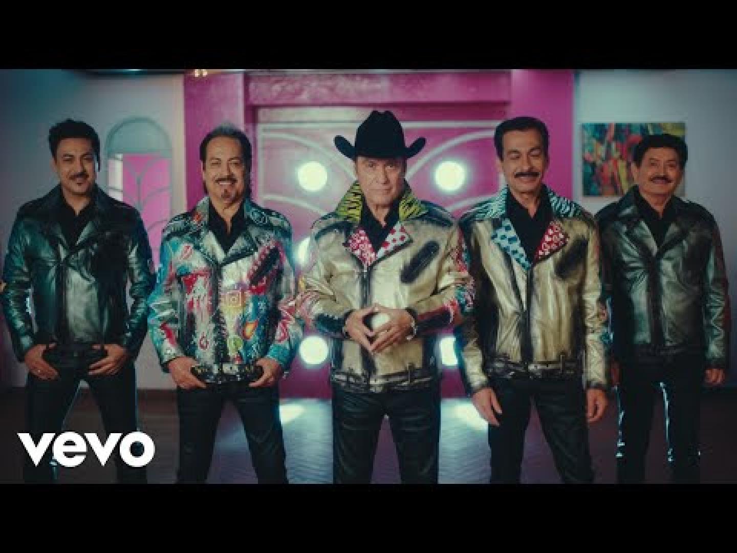 Los Tigres Del Norte - She is wow