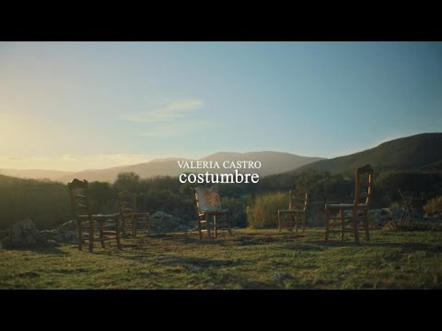 Valeria Castro - costumbre