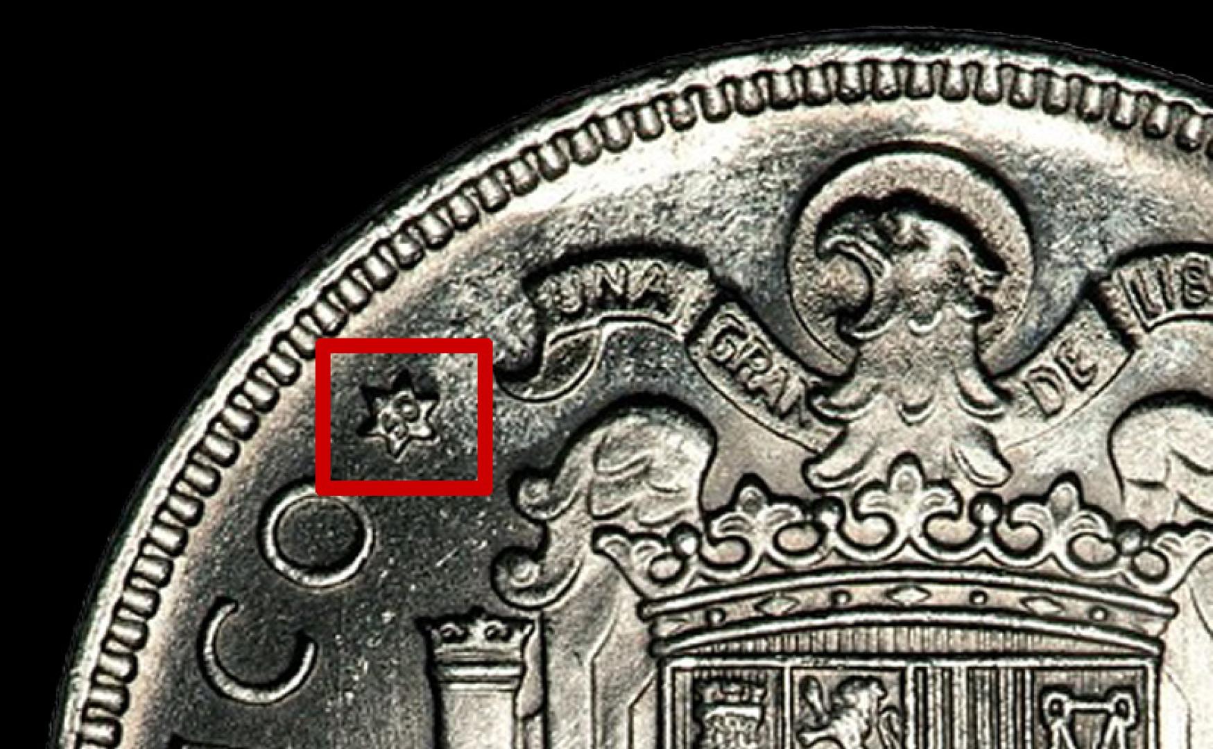 Estrella en la que queda registrado el año de acuñación