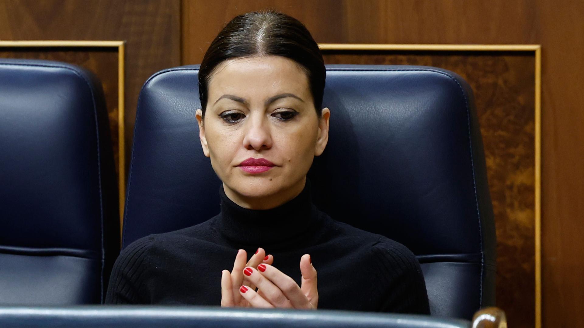 La ministra de Juventud e Infancia, Sira Rego durante la sesión de control al Gobierno celebrada este miércoles en el Congreso.