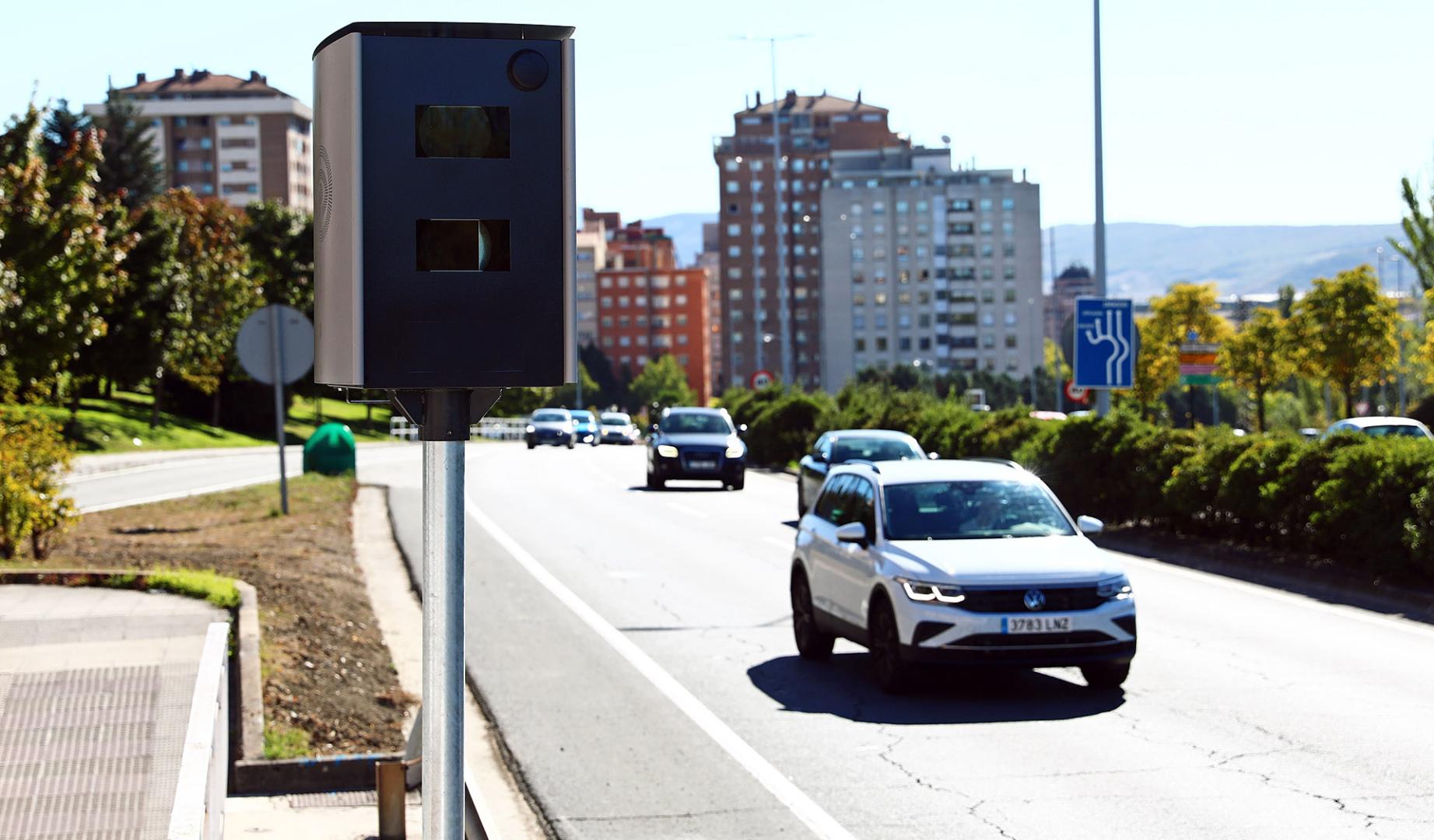 El 37% de las sanciones interpuestas a través de los radares de Pamplona se registró en la ‘caja’ de la avenida de Navarra.