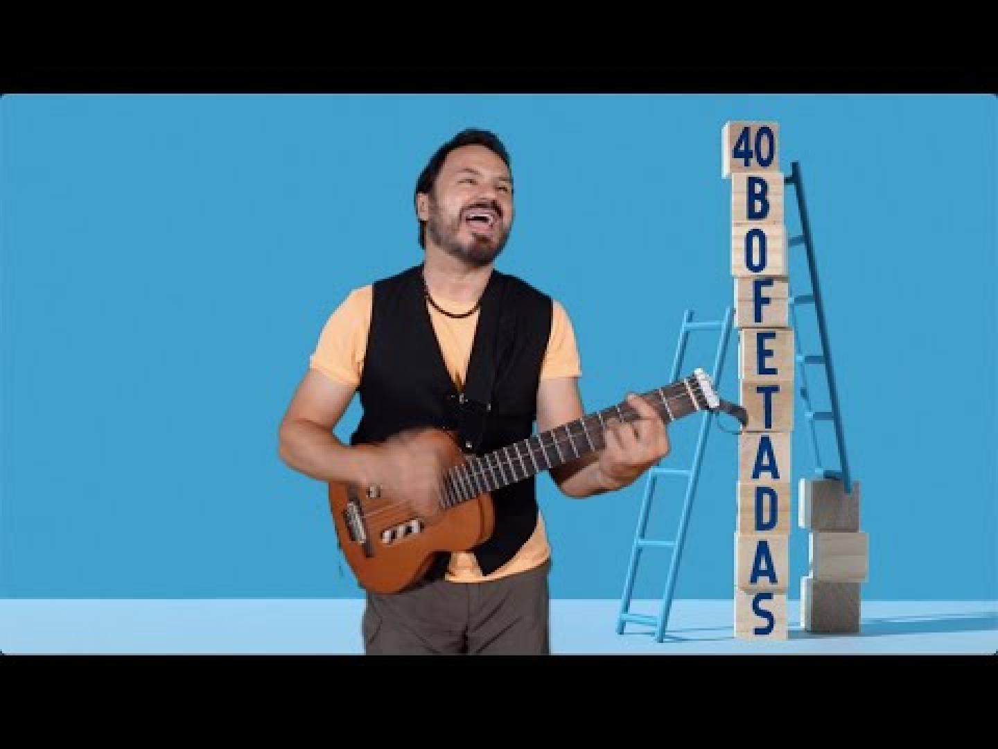 PACOENLALUNA 'Las 40 bofetadas'