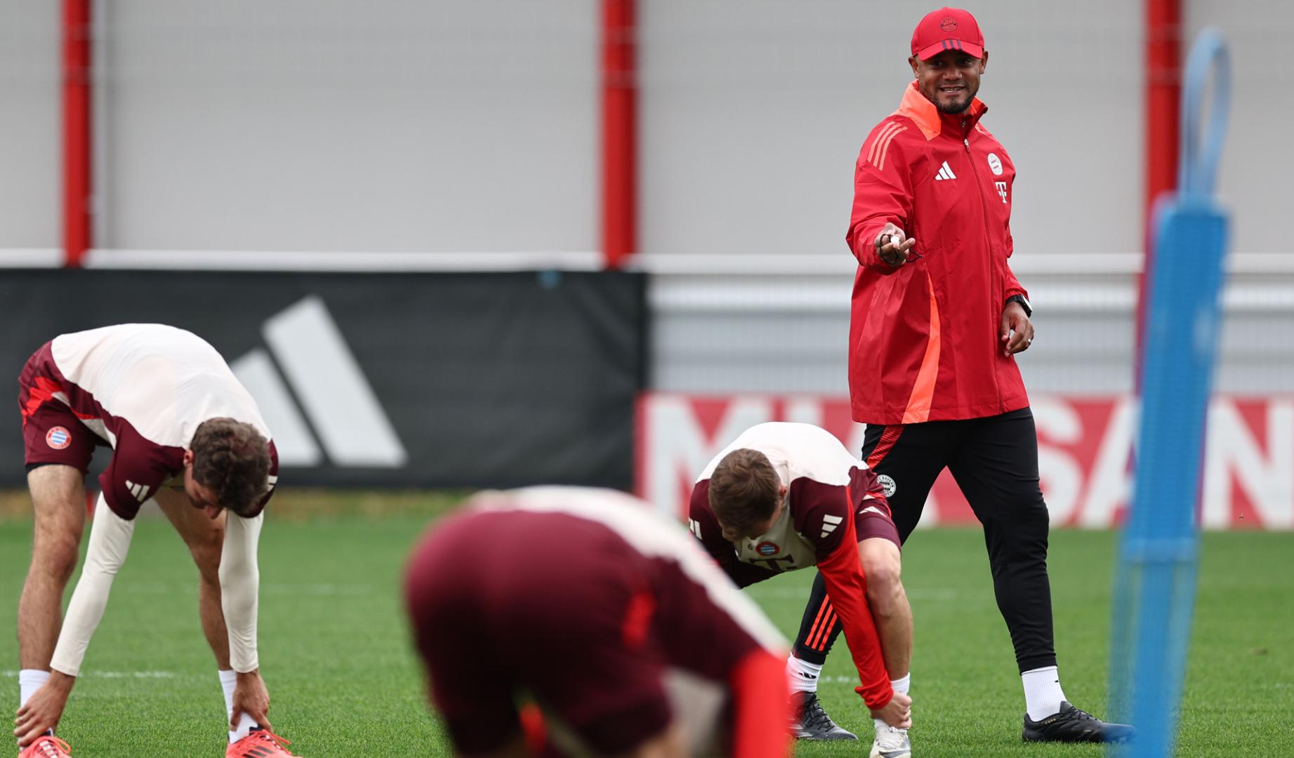 Vincent Kompany durante un entrenamiento con el Bayern