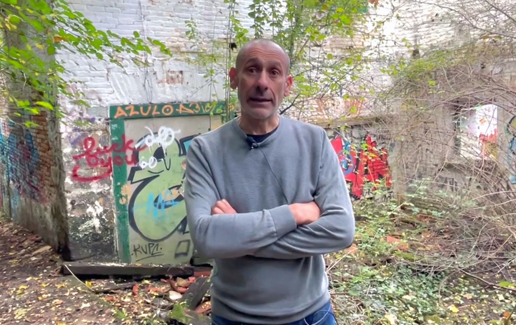 Diario de Navarra entrevista a Peio Amatriain, copropietario de la Casa de Curtidores. El Ayuntamiento de Pamplona se ha mostrado favorable a conceder la licencia urbanística para convertir la Casa de Curtidores en un edificio de viviendas.