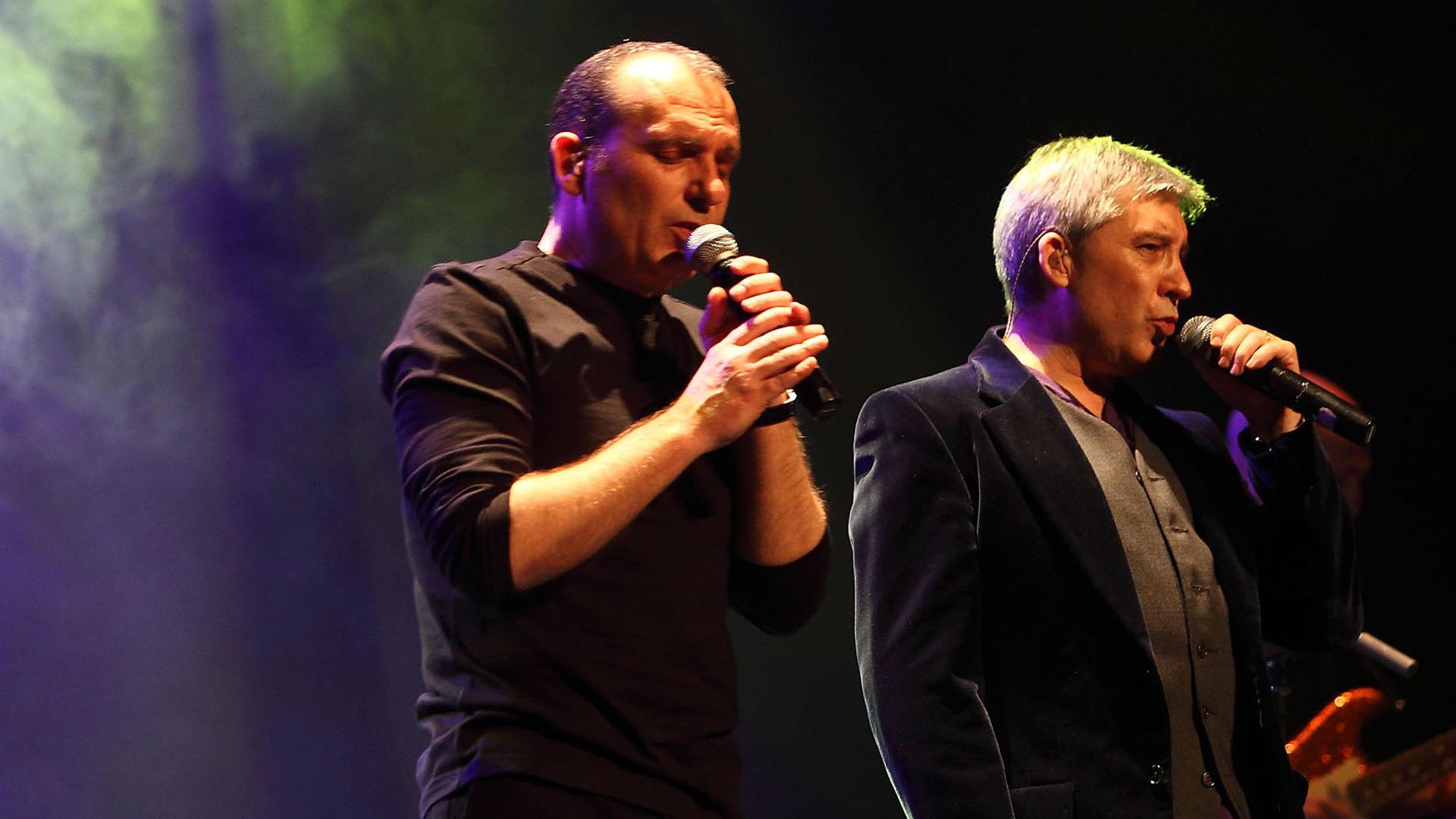 Los Pecos, en un concierto en el Teatro Gayarre en 2011