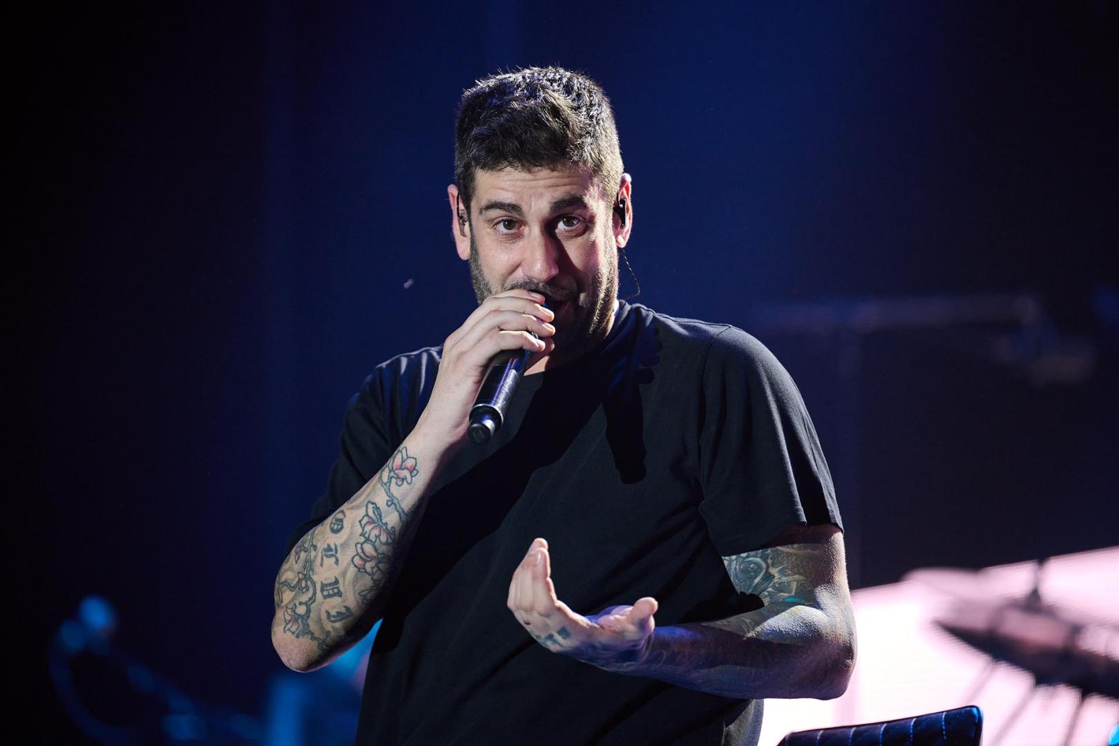 Fotos del concierto de Melendi en el Navarra Arena./