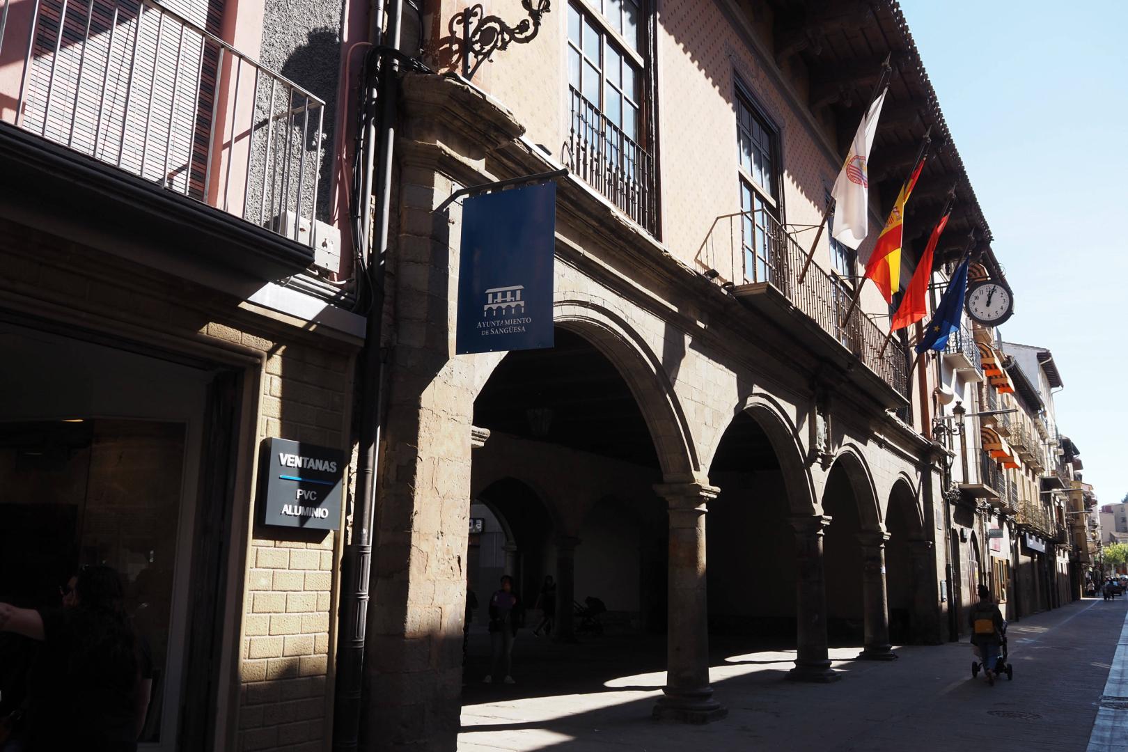 Fachada del Ayuntamiento de Sangüesa
