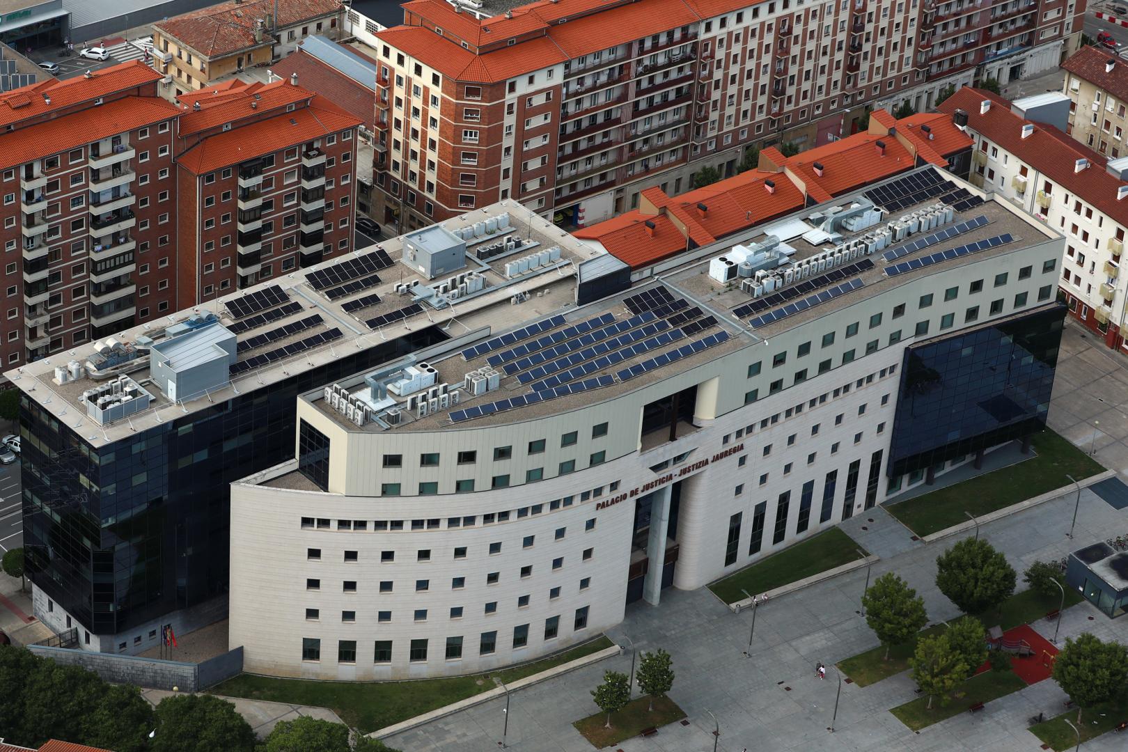 Vista aérea del Palacio de Justicia de Pamplona